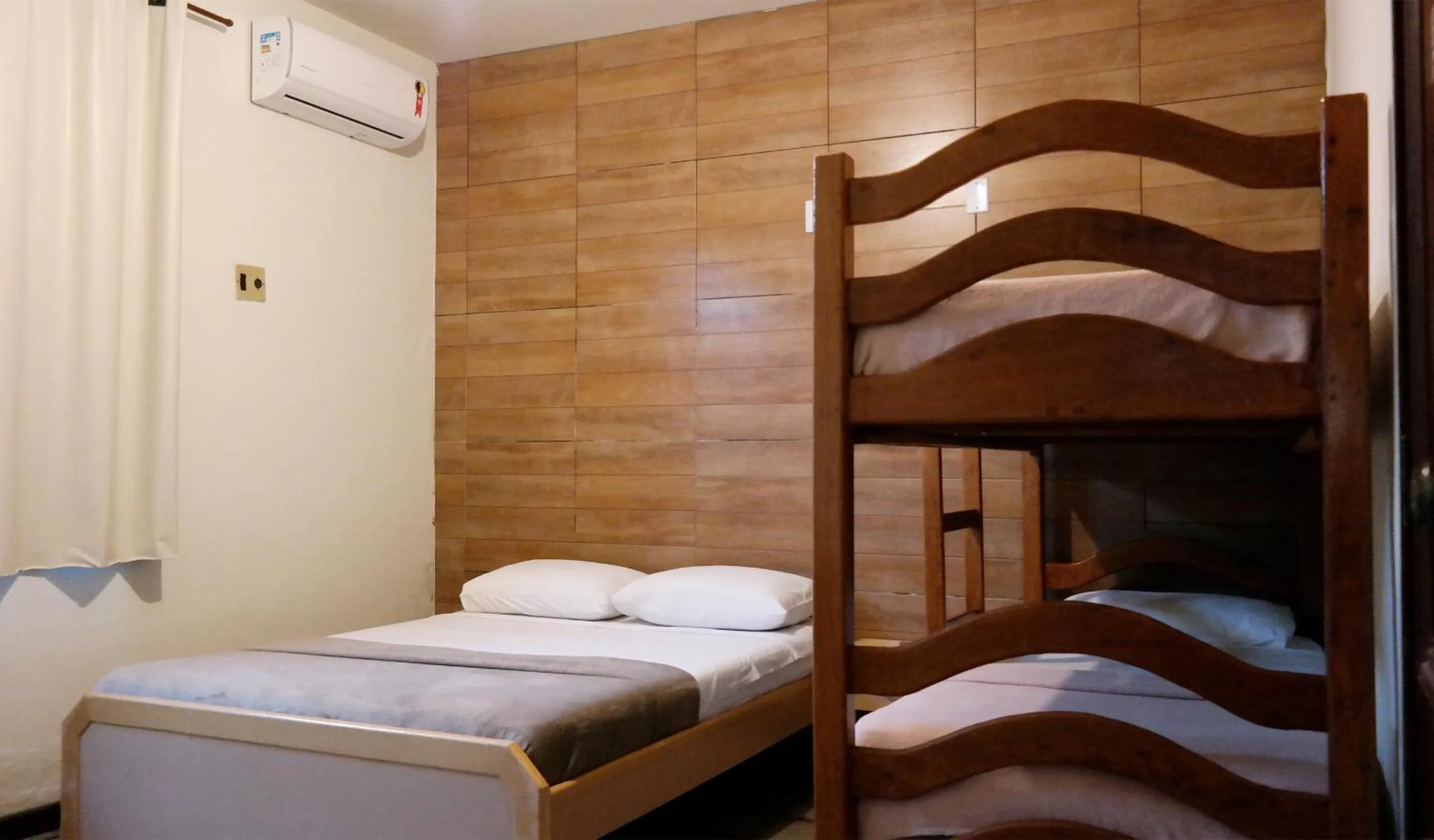 Photo of the whole room, Bed in Pousada Casa Grande