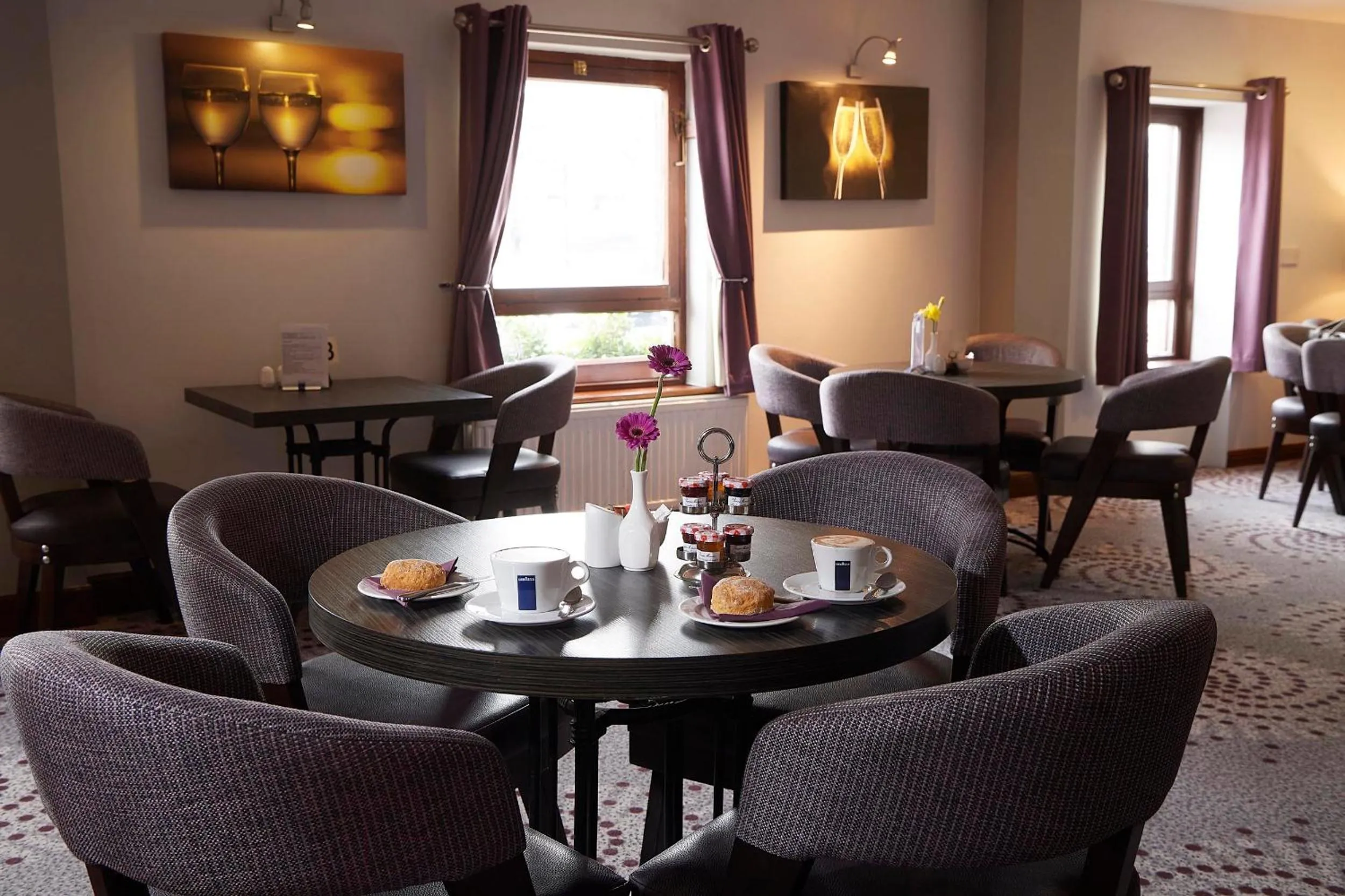 Restaurant/places to eat in The Priory Hotel