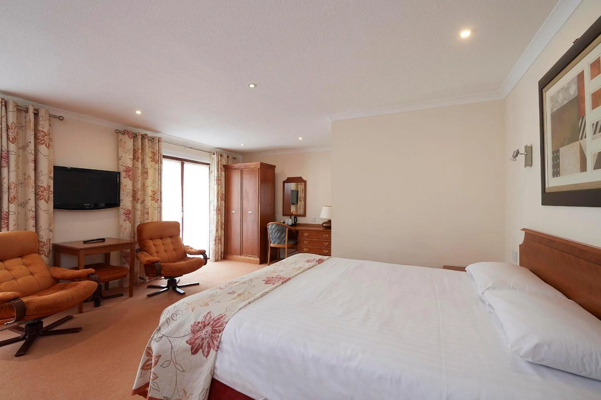 Bed in The Priory Hotel