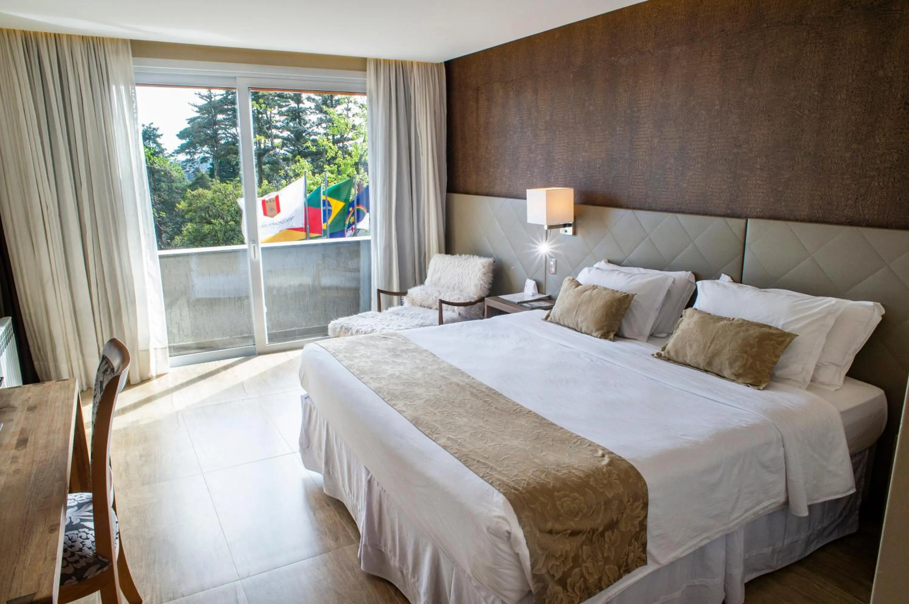 Bedroom, Bed in Hotel Refugio da Montanha