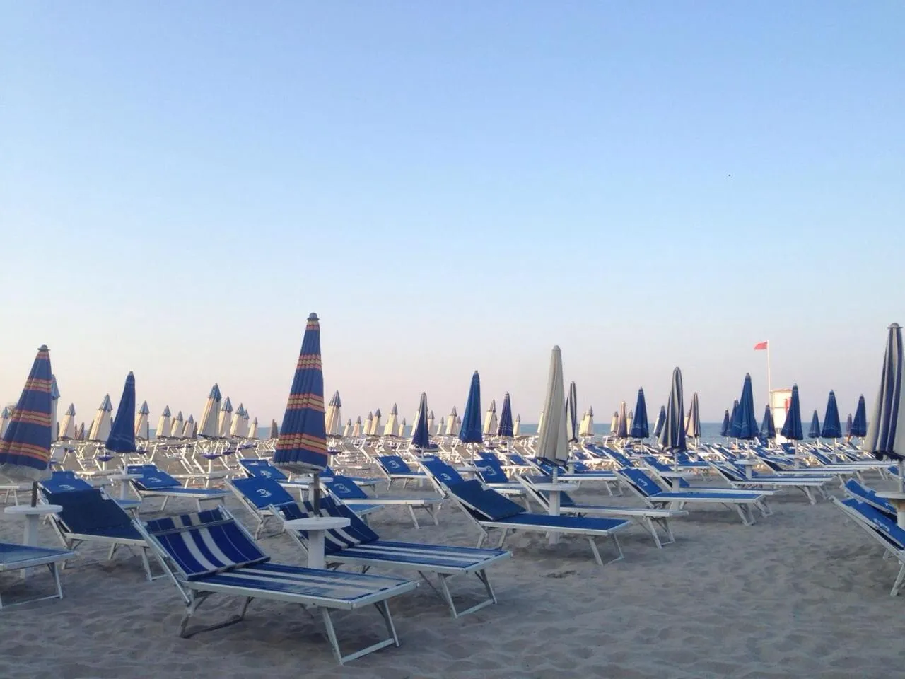 Beach in G&D Hotel Deanna Golf