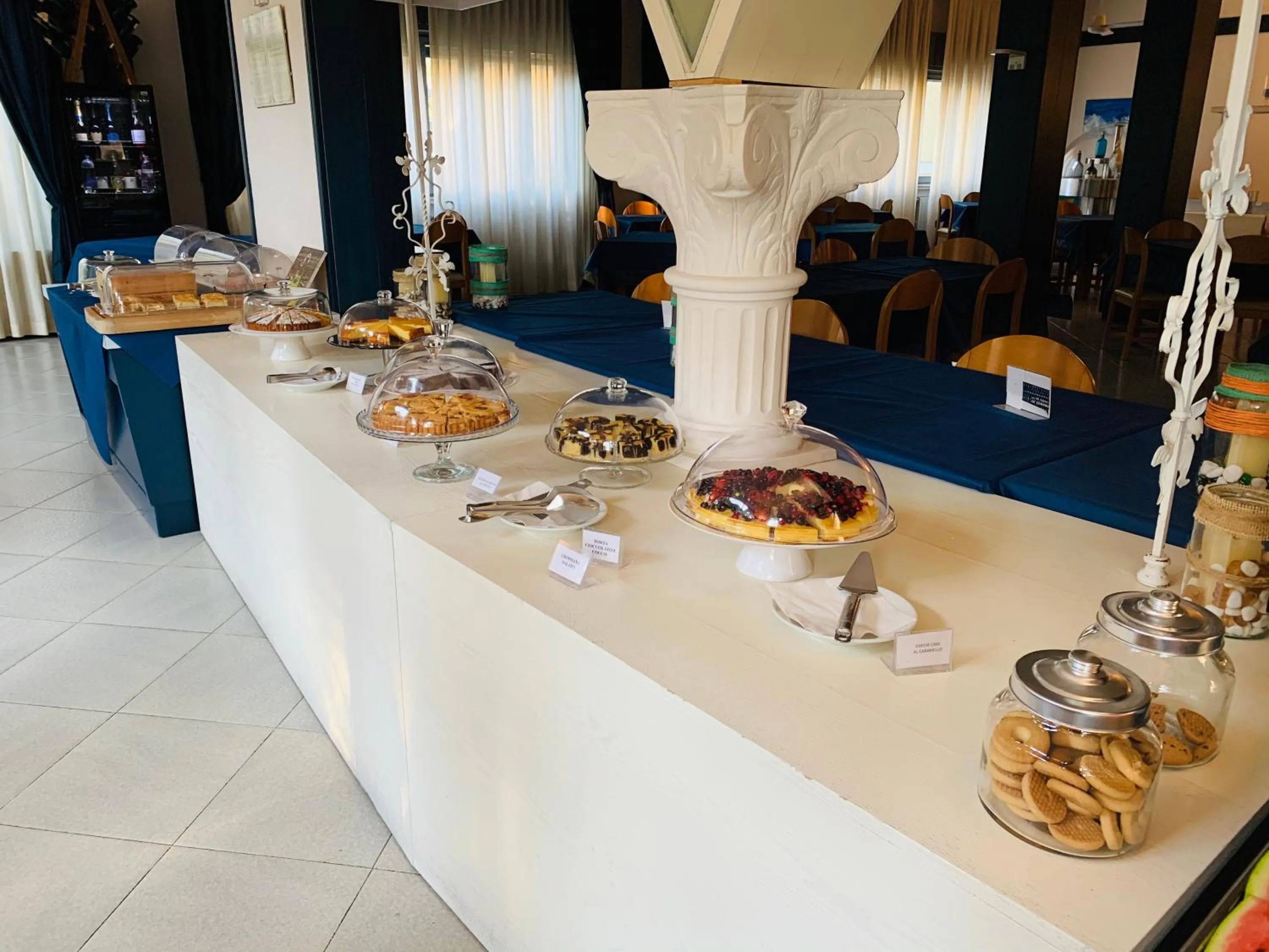 Food in G&D Hotel Deanna Golf