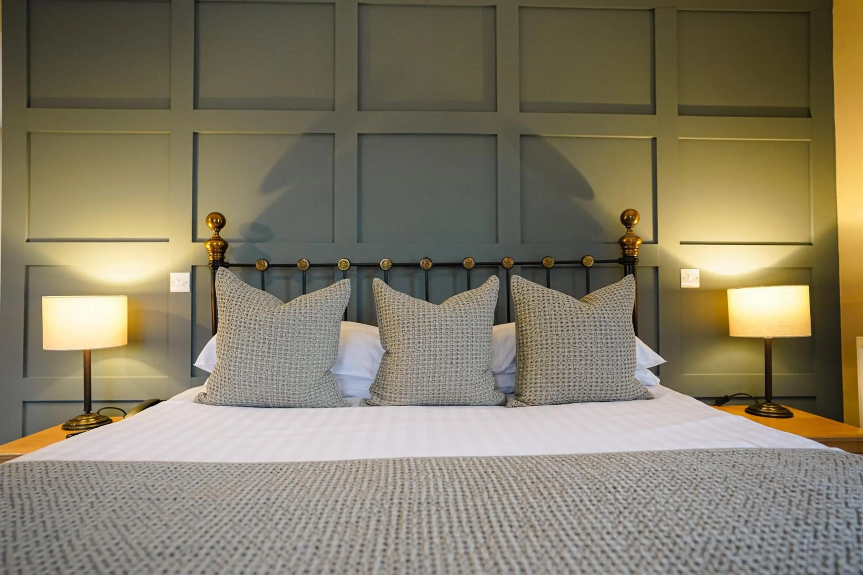 Bed in Waveney House Hotel