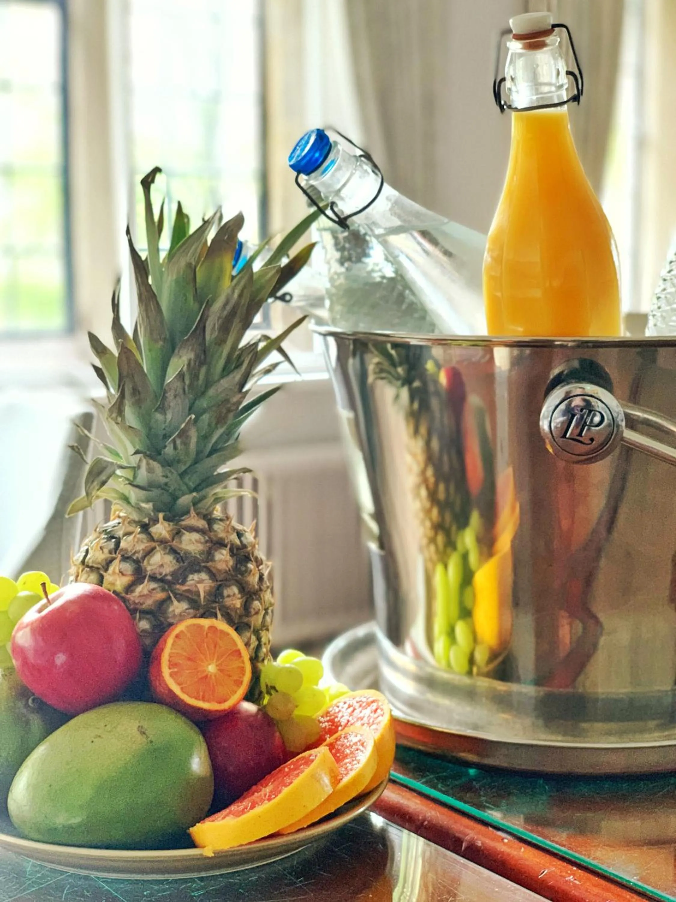 Breakfast in Mallyan Spout Hotel