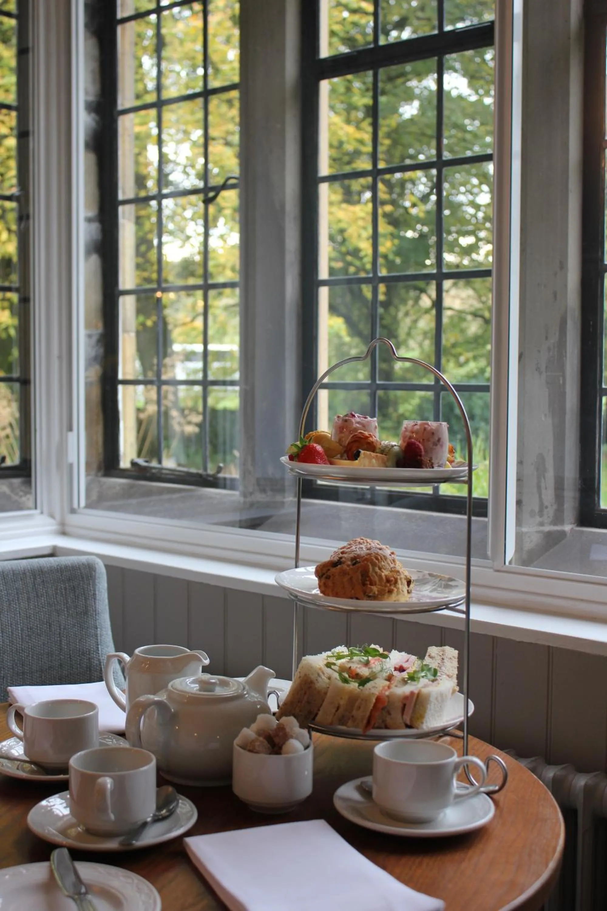 Dining area in Mallyan Spout Hotel