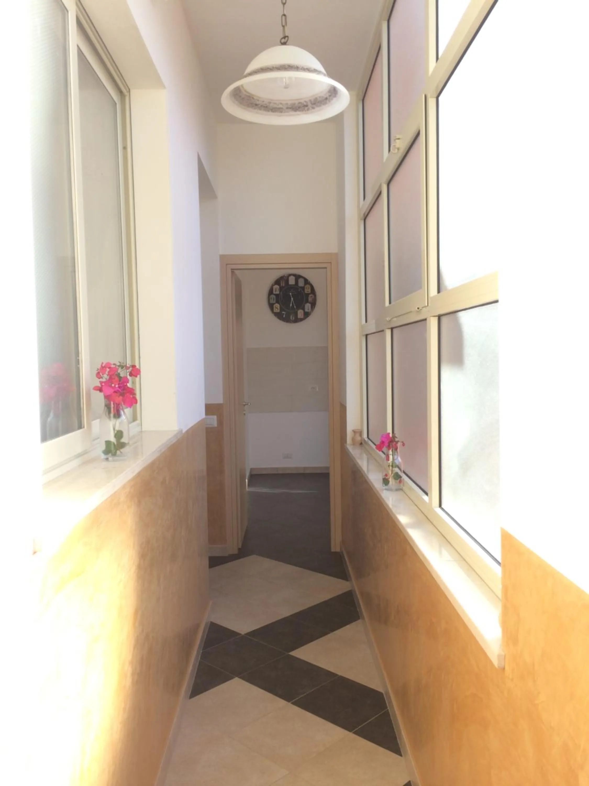 Communal kitchen in b & b Jasmine