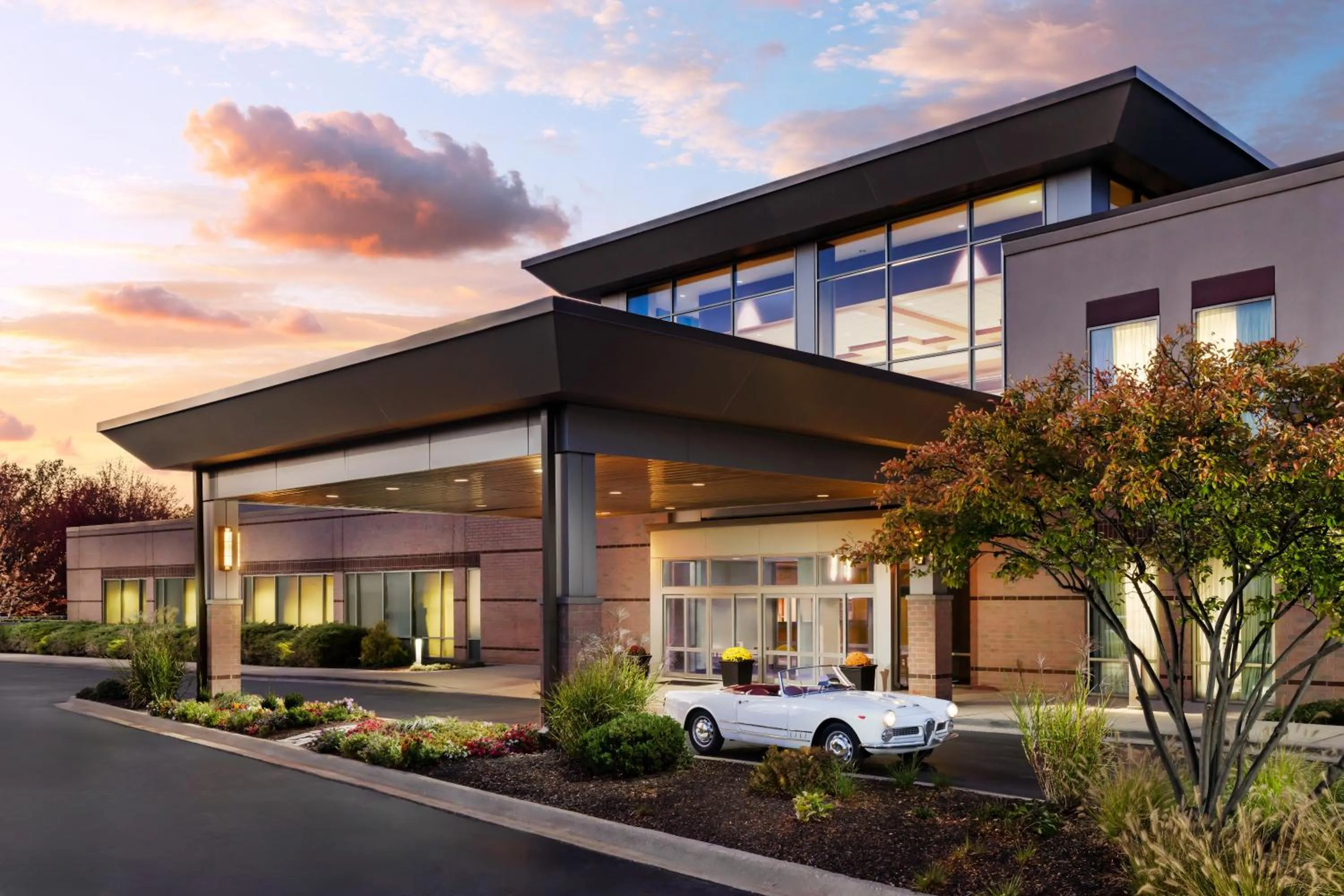 Facade/entrance in Eaglewood Resort & Spa