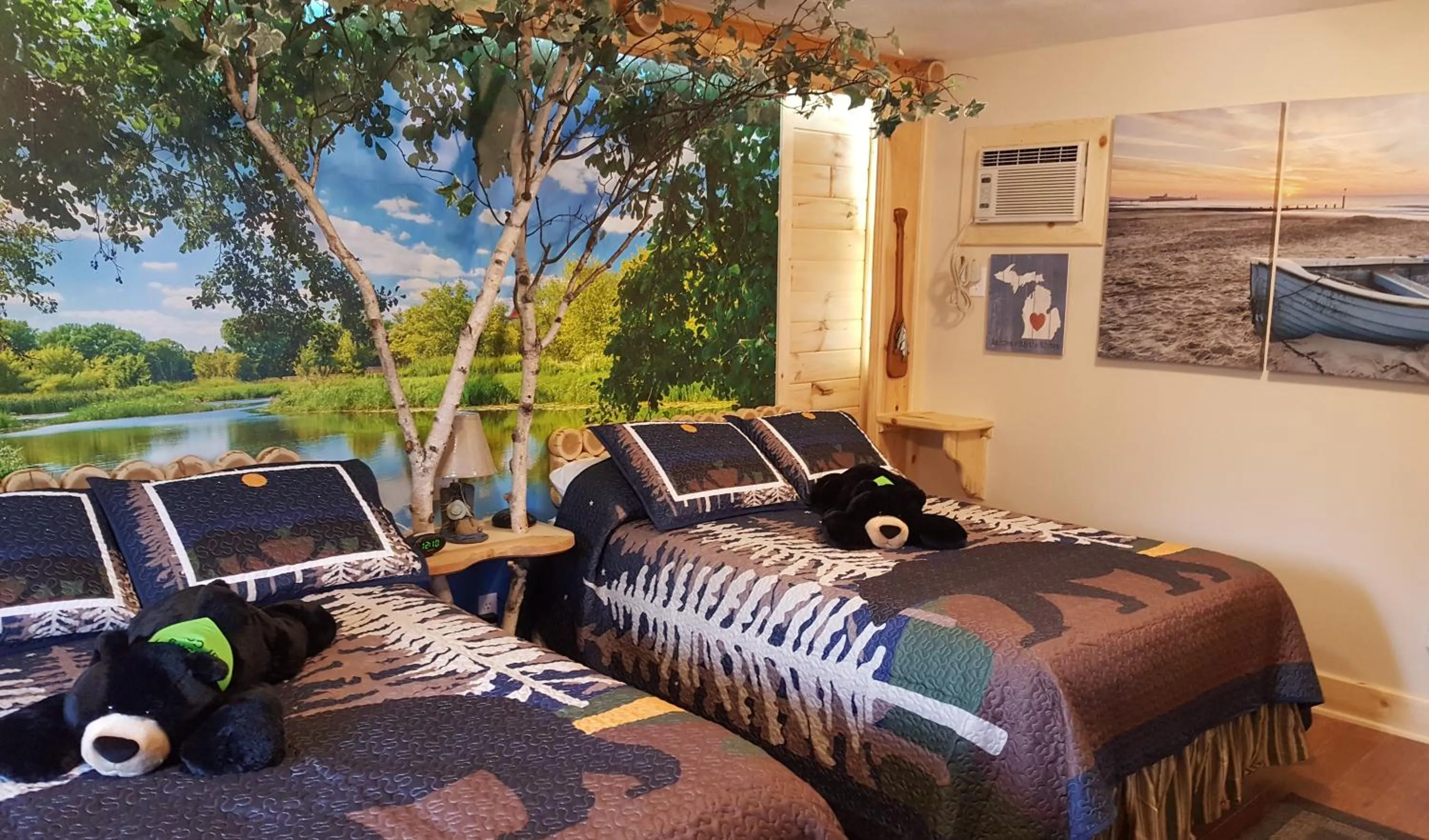 Double Room (Bear Lake) in Bear Cove Inn