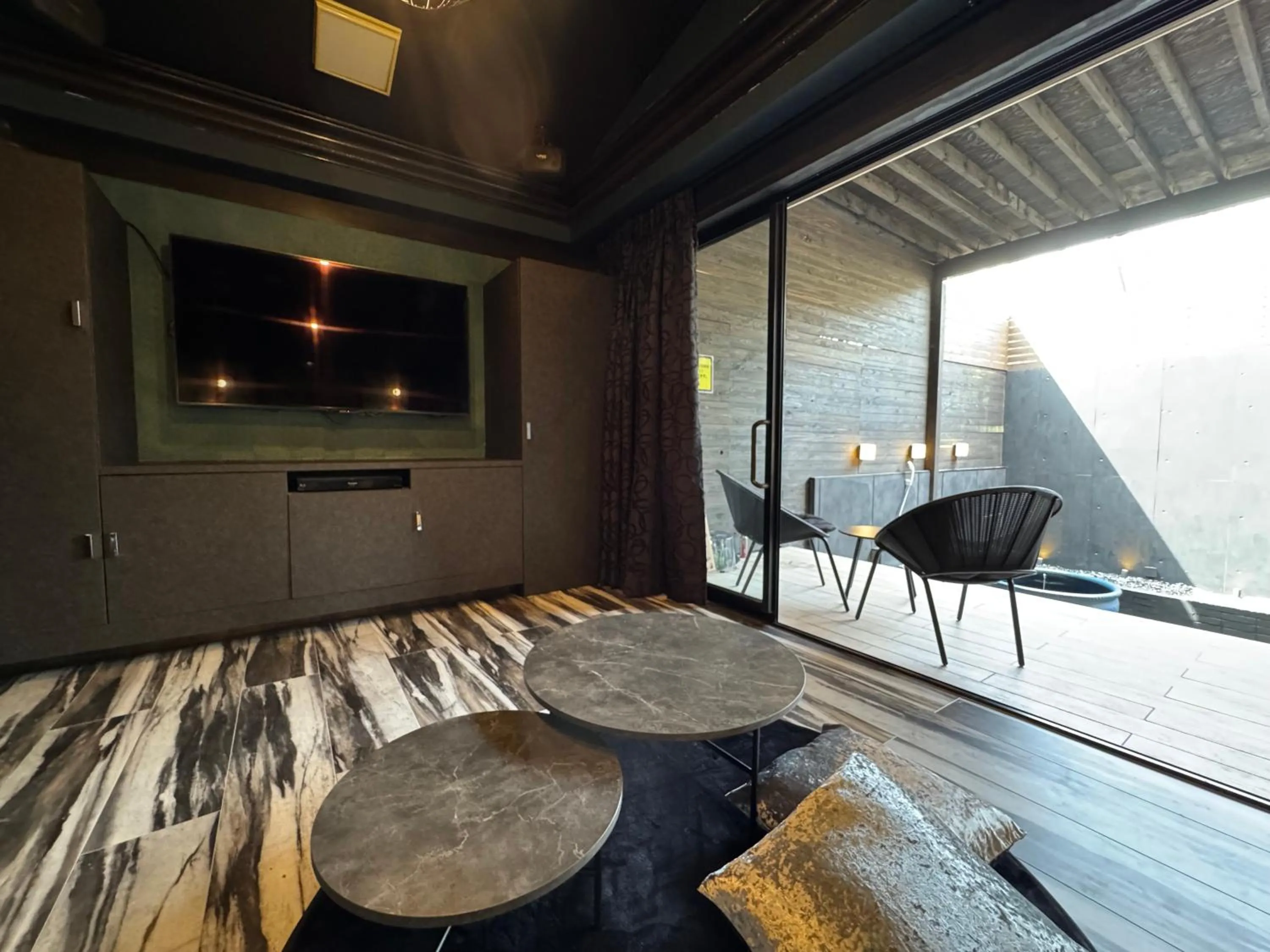 LaLa Resort (Adult Only)