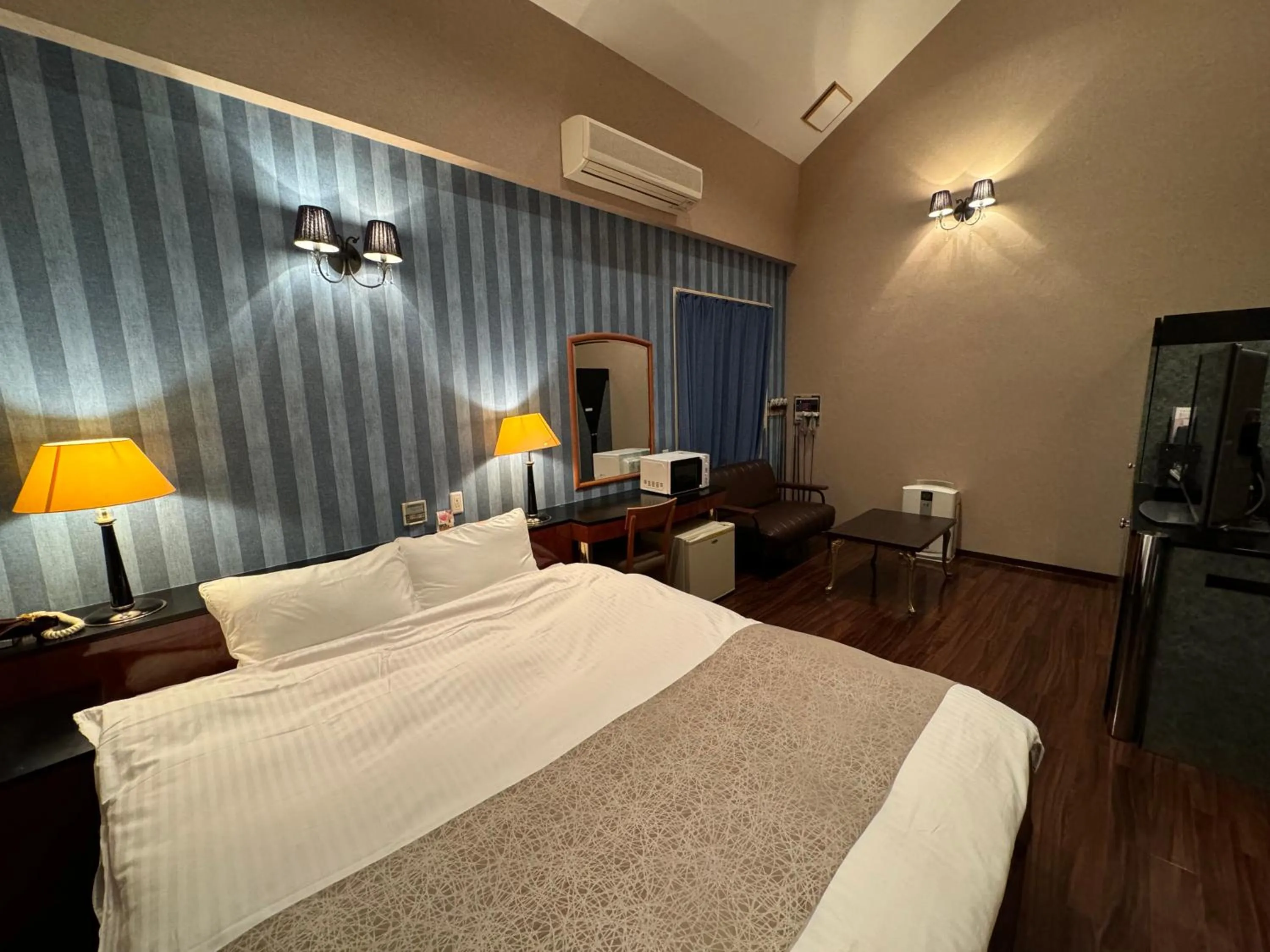 Bed in LaLa Resort (Adult Only)