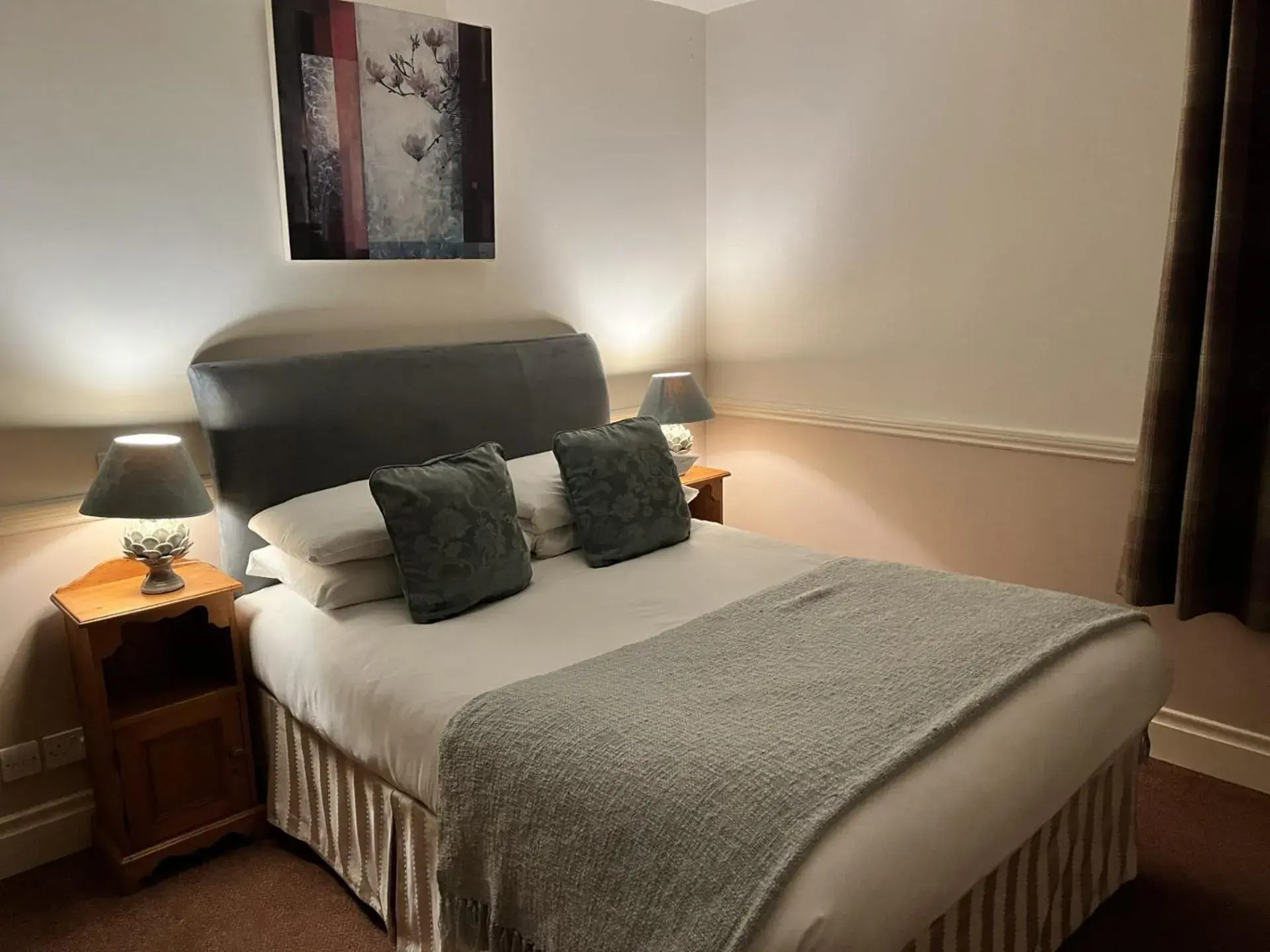 Double Room - single occupancy in The Dog and Partridge Double Room - single occupancy in The Dog and Partridge