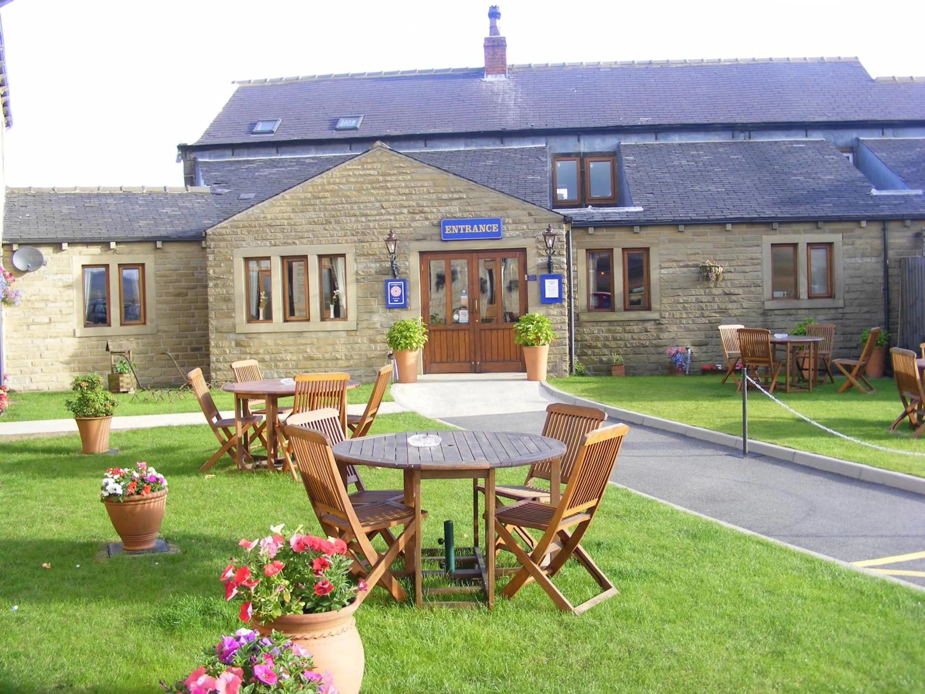 Garden in The Dog and Partridge