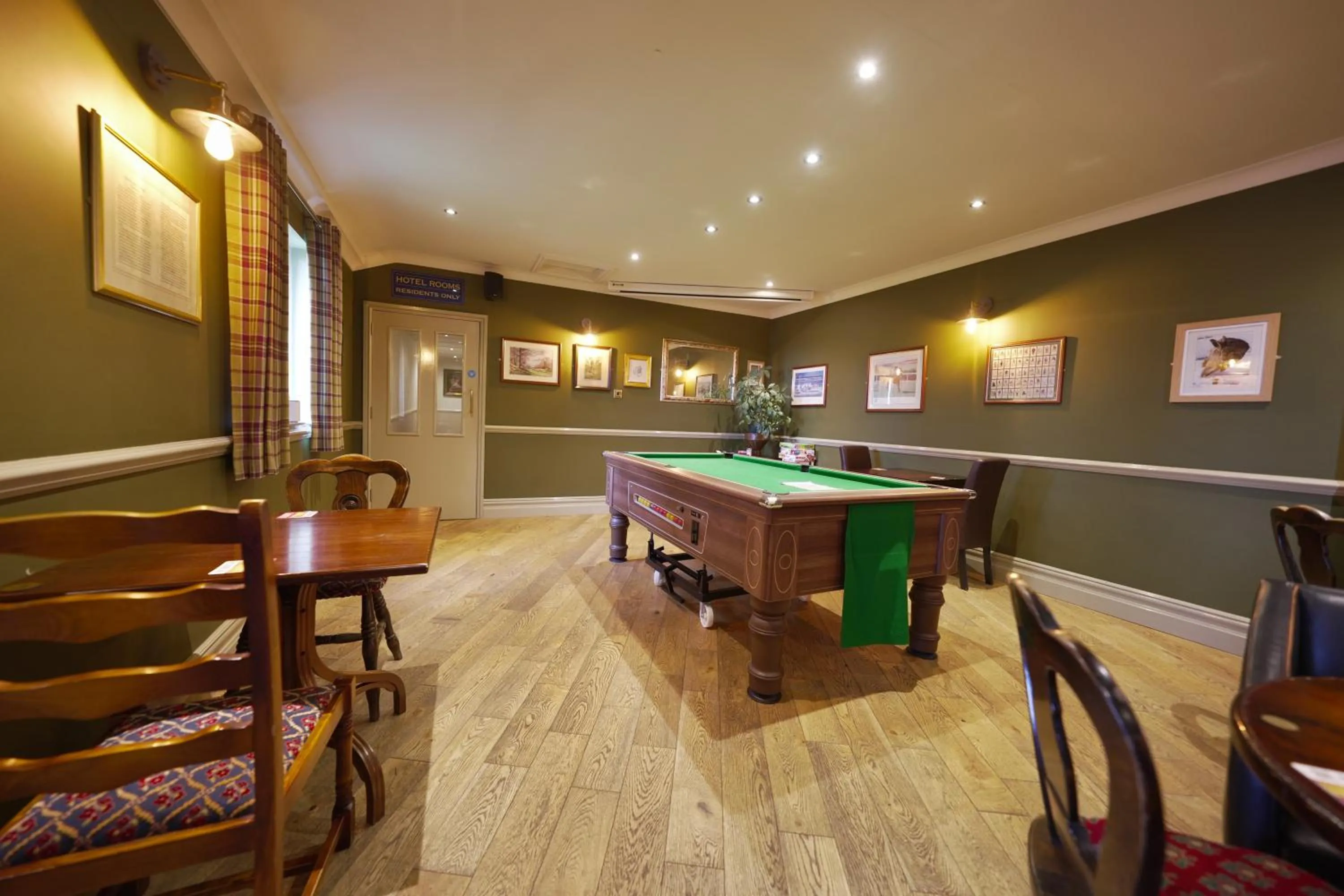 Billiard in The Dog and Partridge