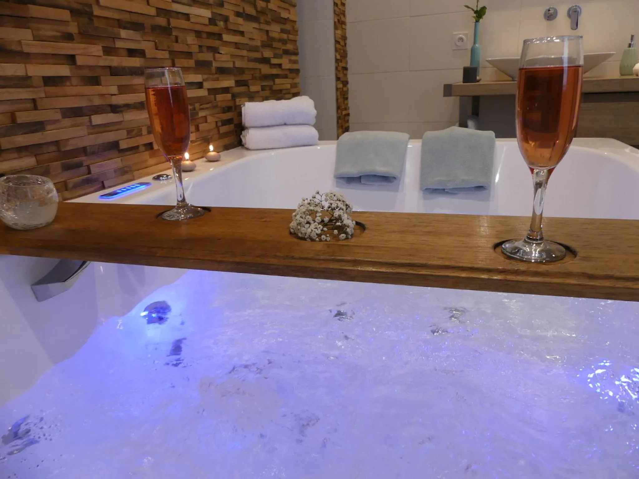 Entre Nous - La Poste