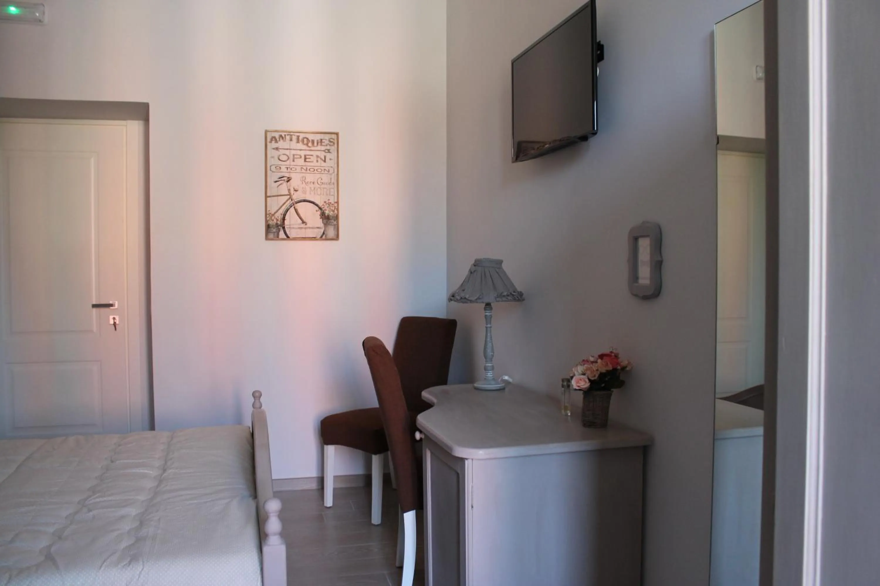 Photo of the whole room in B&B Paura