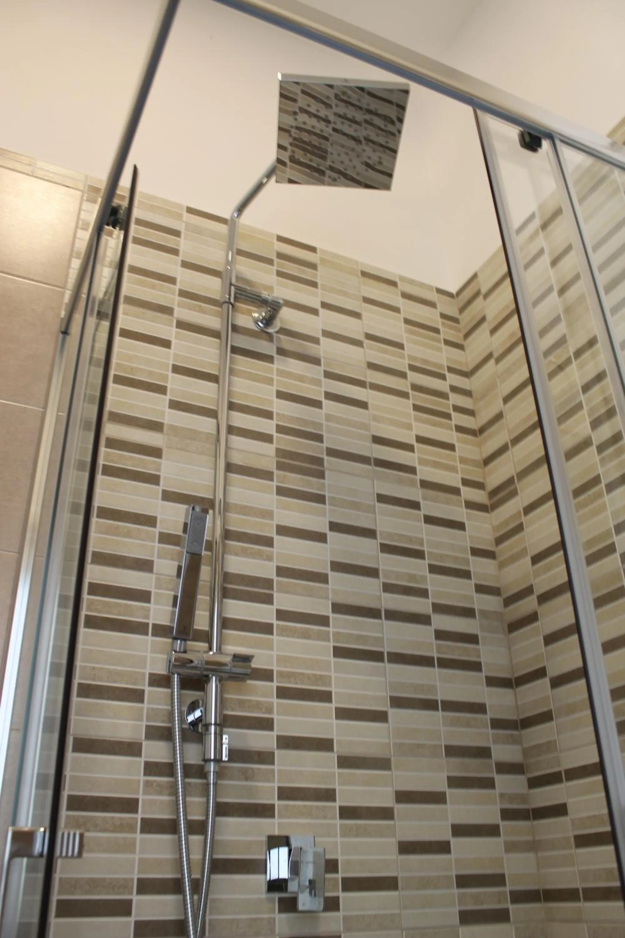 Shower in B&B Paura