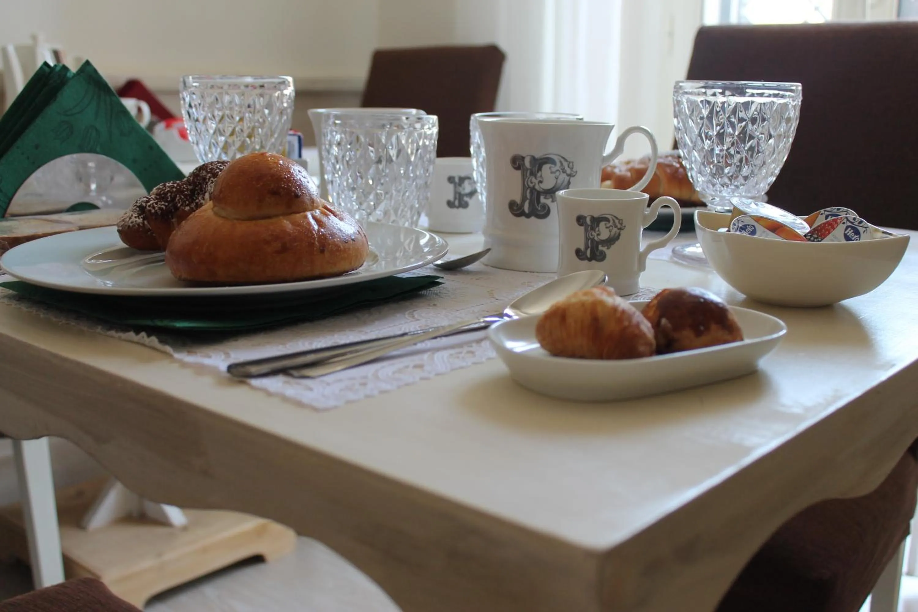 Food and drinks in B&B Paura