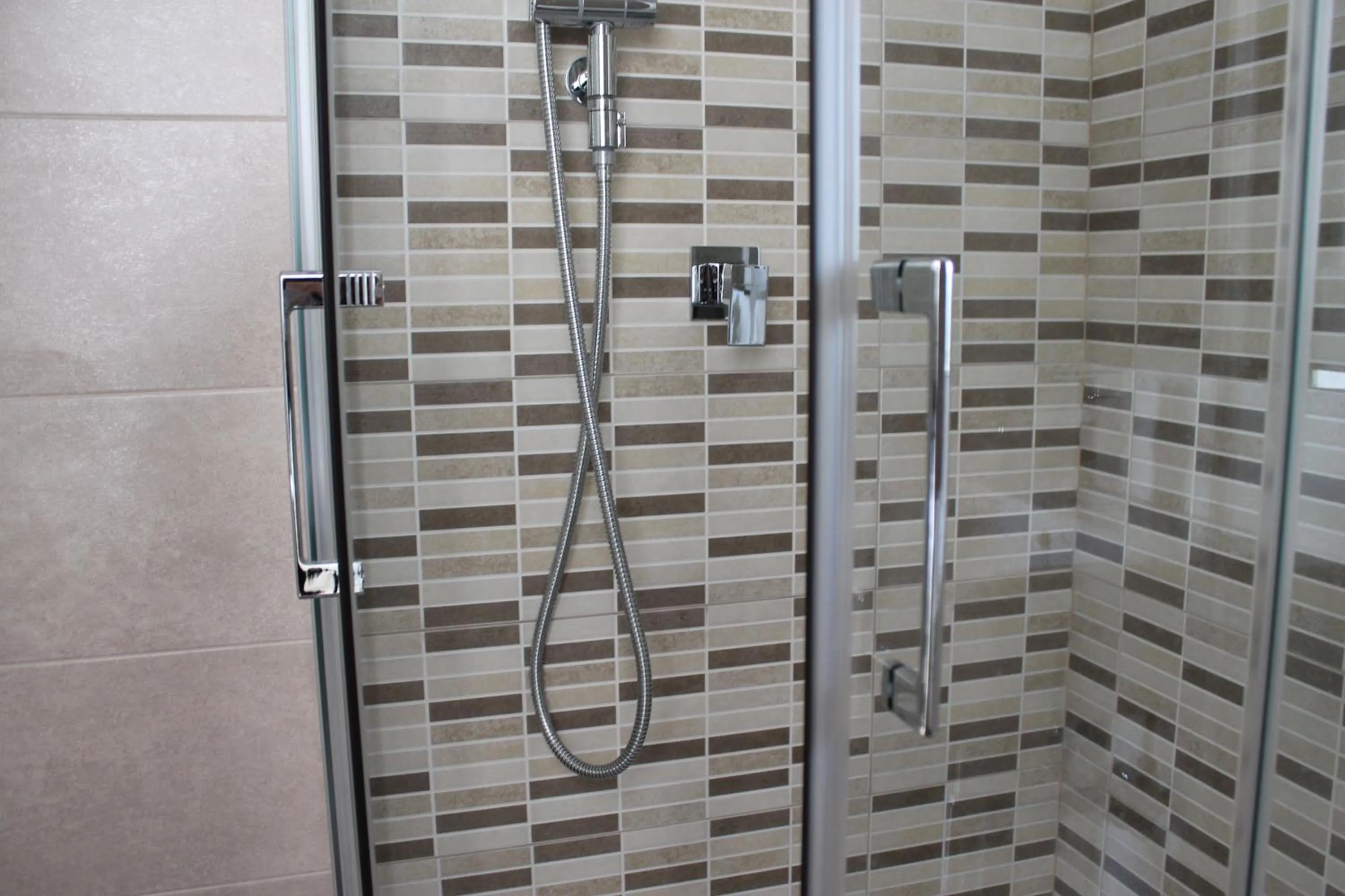 Shower in B&B Paura