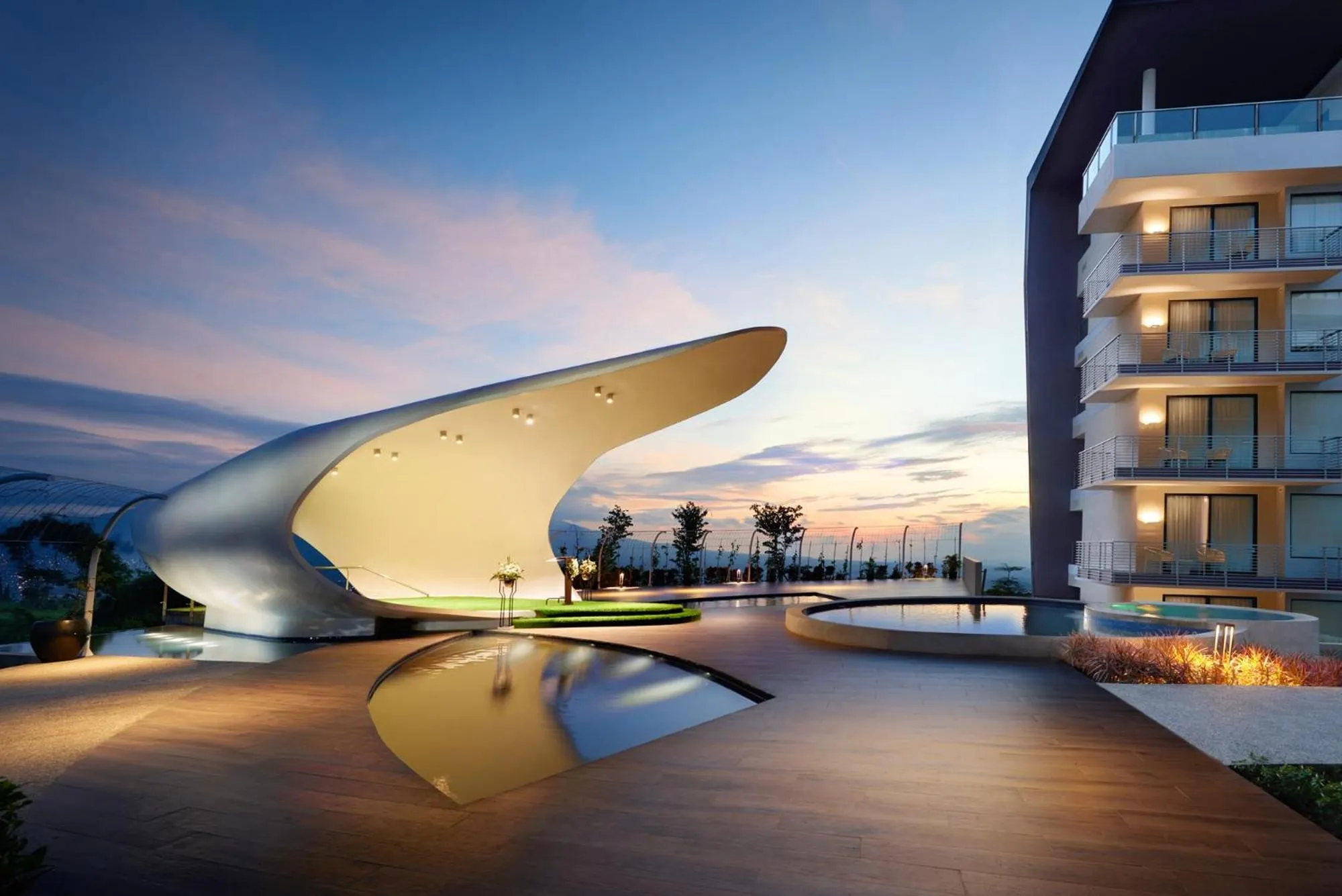 Golden Tulip Holland Resort Batu