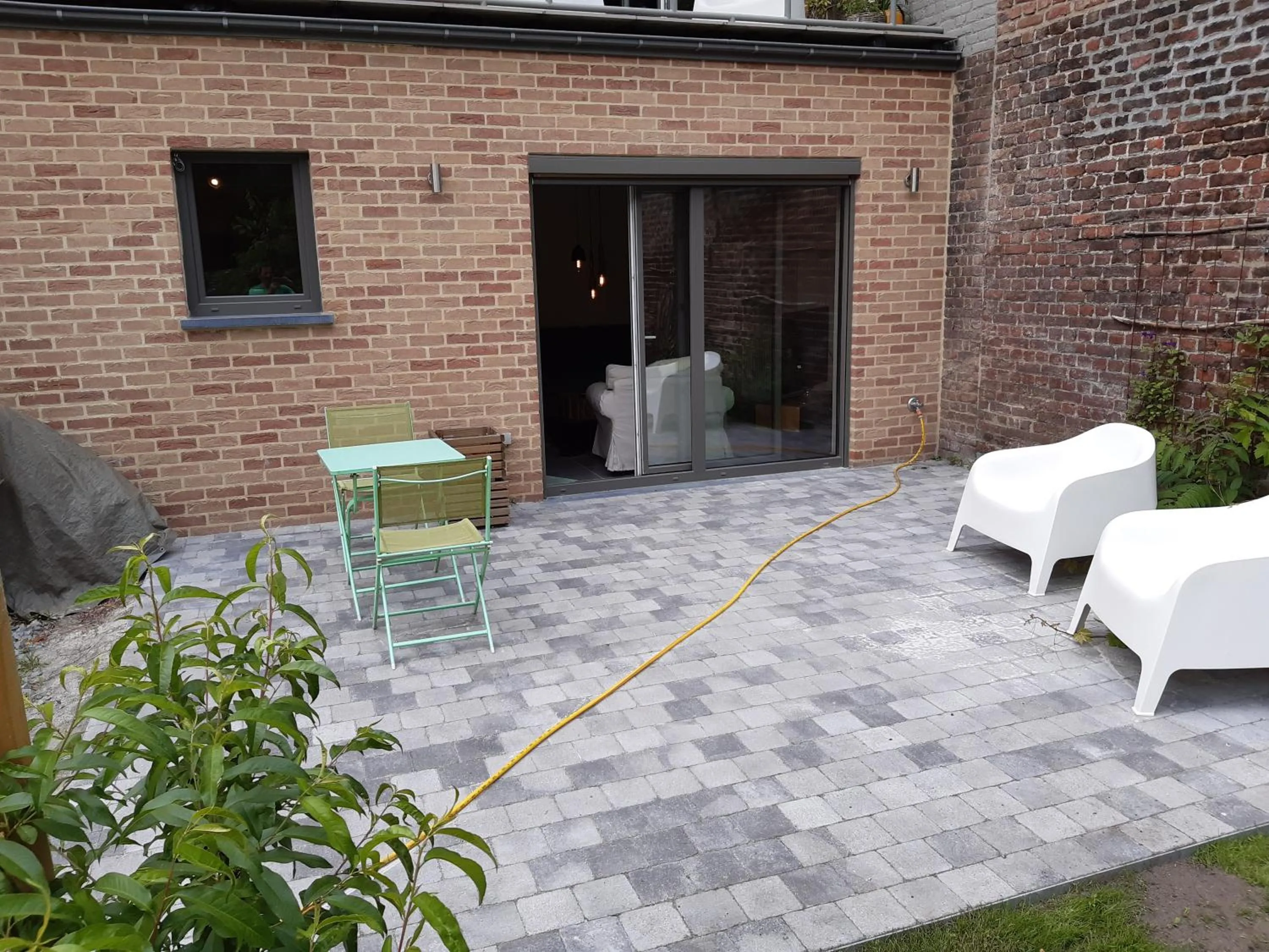 Appartement rez Terrasse et Jardin