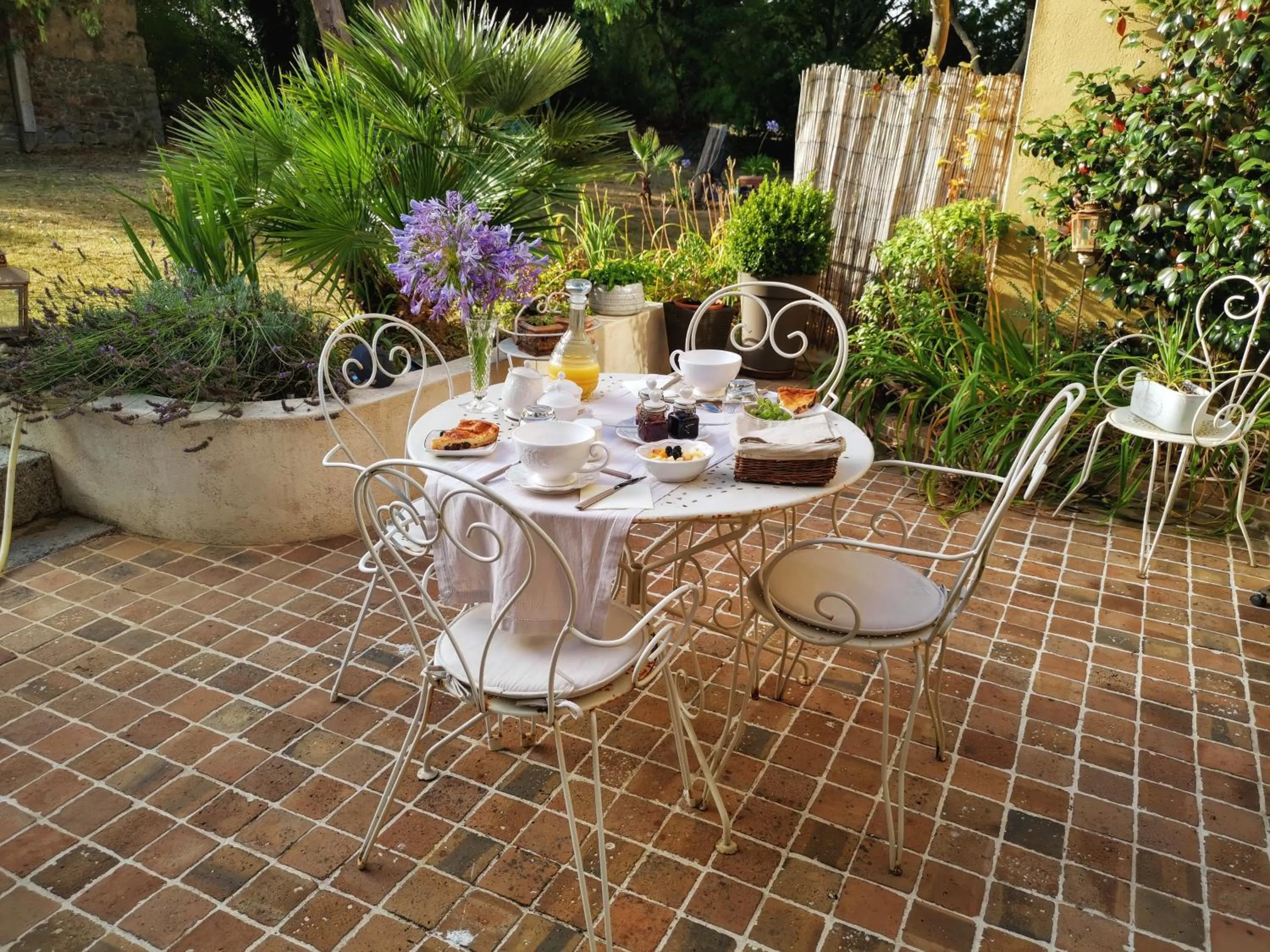 Balcony/Terrace in B&B Lou Mas