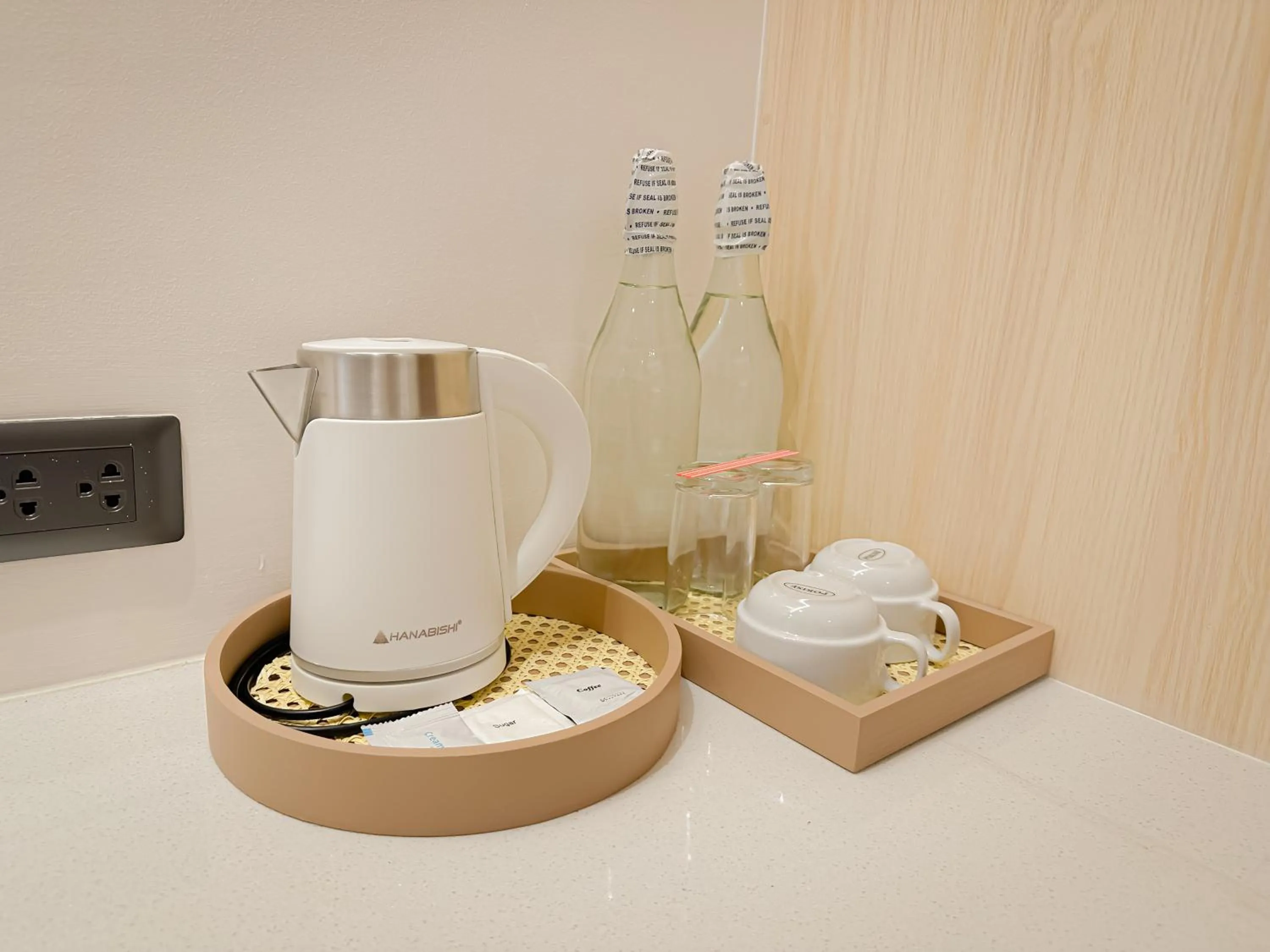 Coffee/tea facilities in LEUX Hotel Alona Panglao