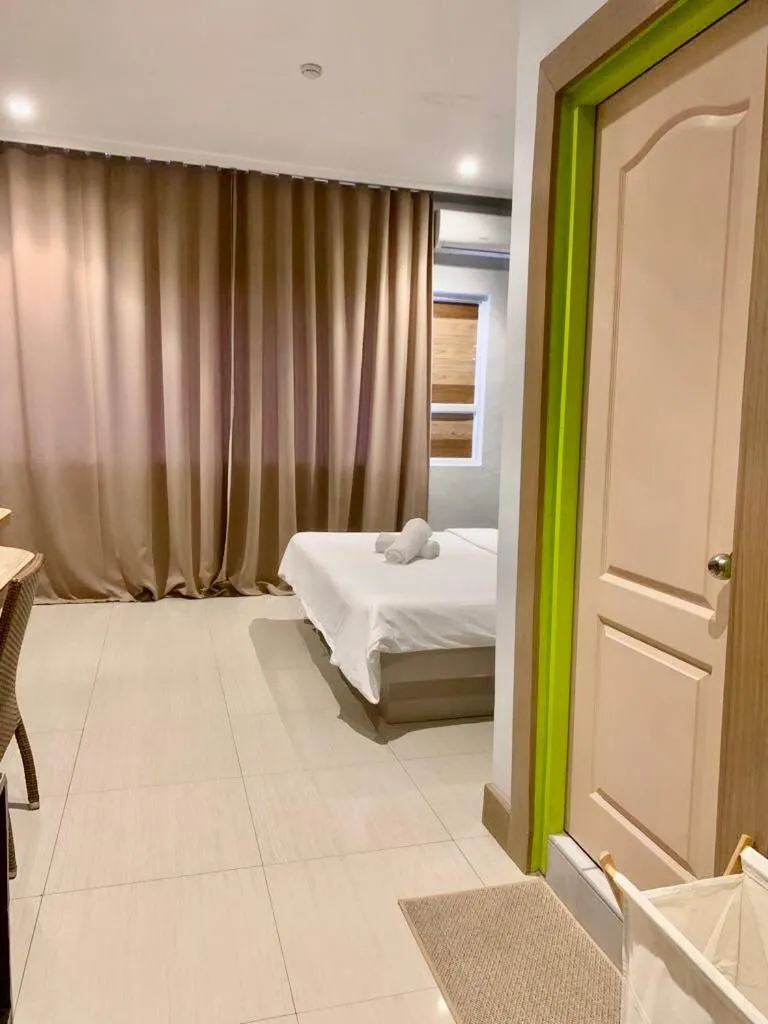 Bedroom, Bed in LEUX Hotel Alona Panglao