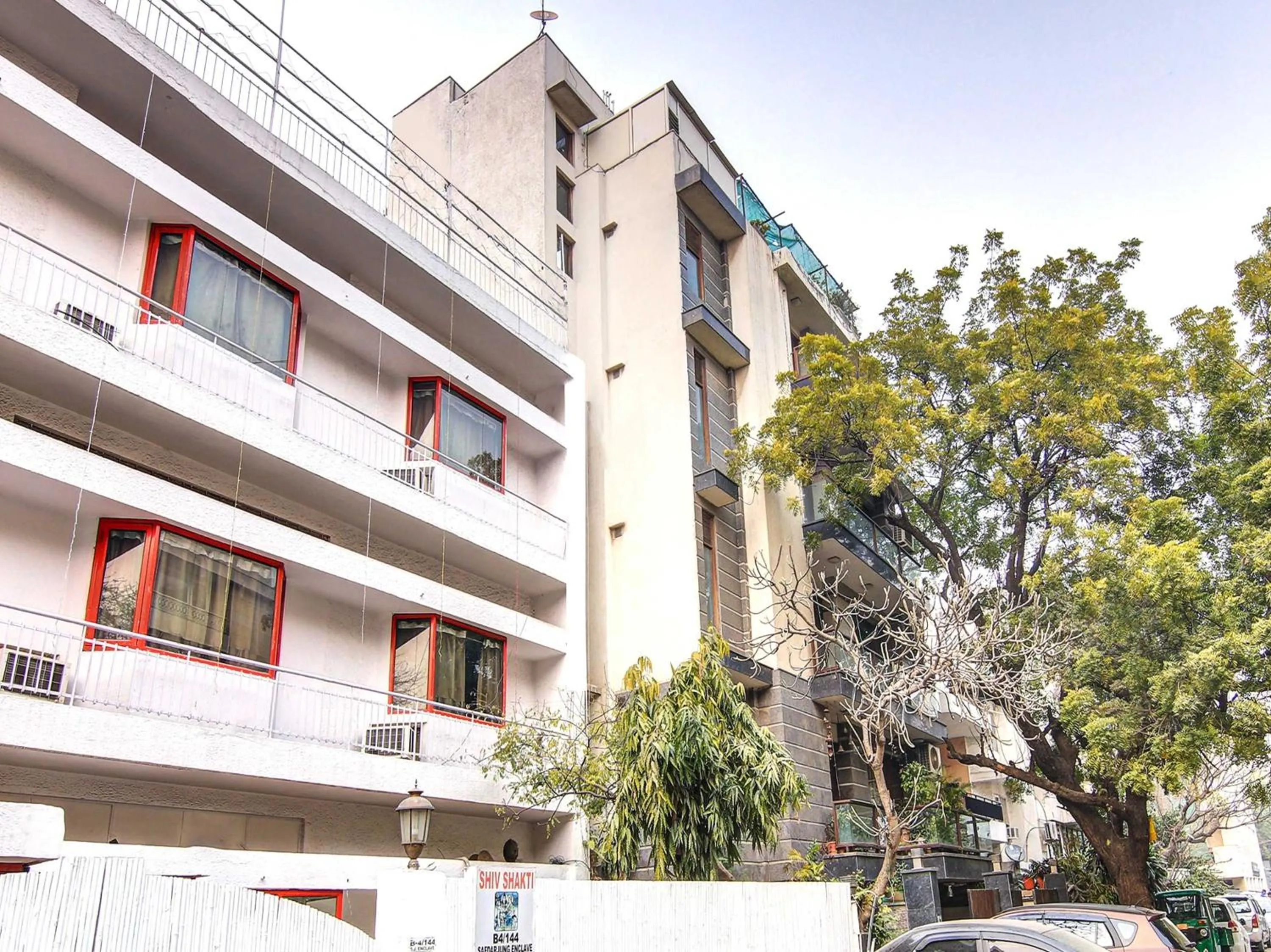 Facade/entrance in Hotel O Shiv Shakti Inn Near Kamal Cinema