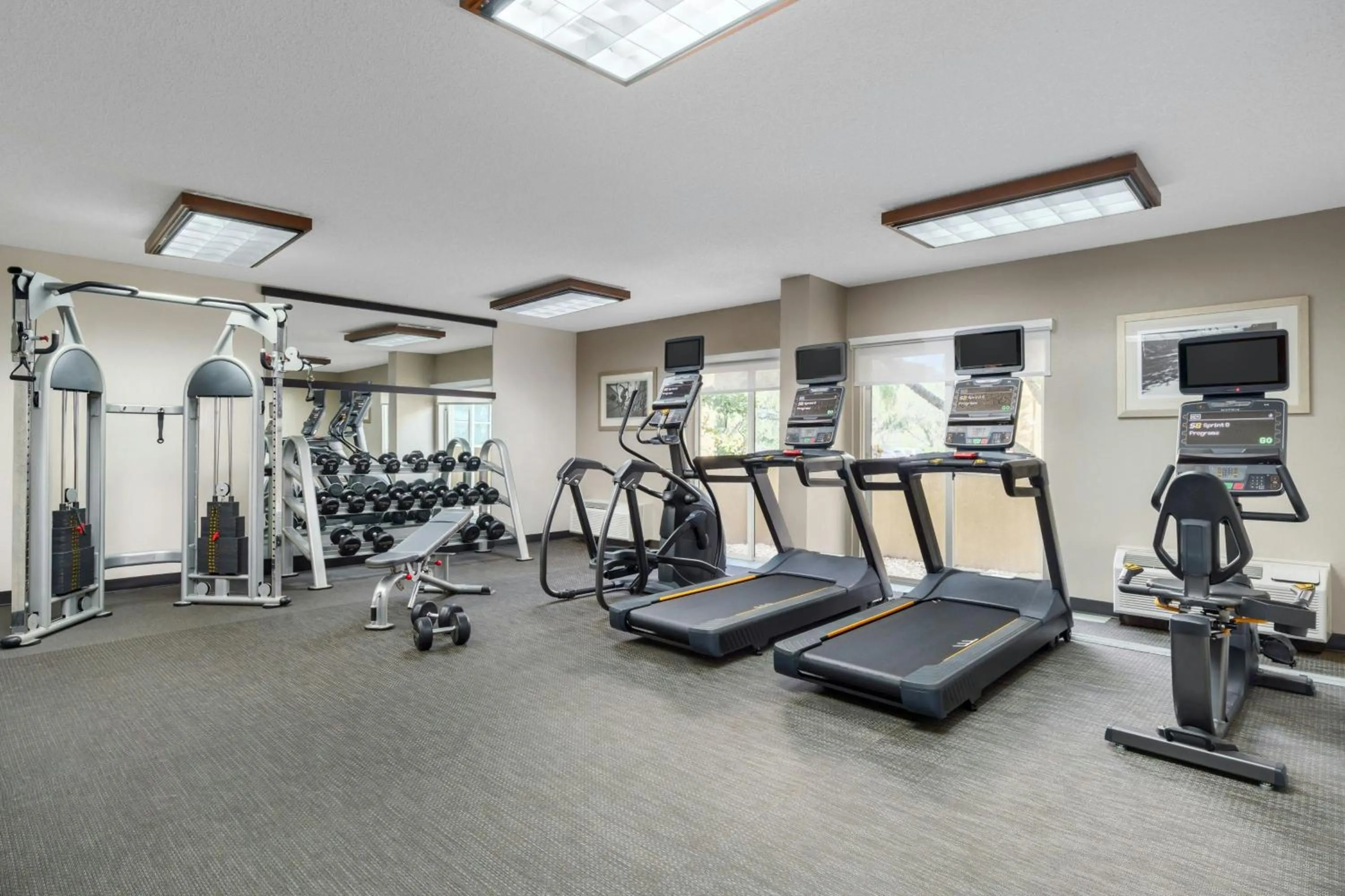 Fitness centre/facilities in Courtyard by Marriott Fort Lauderdale North/Cypress Creek