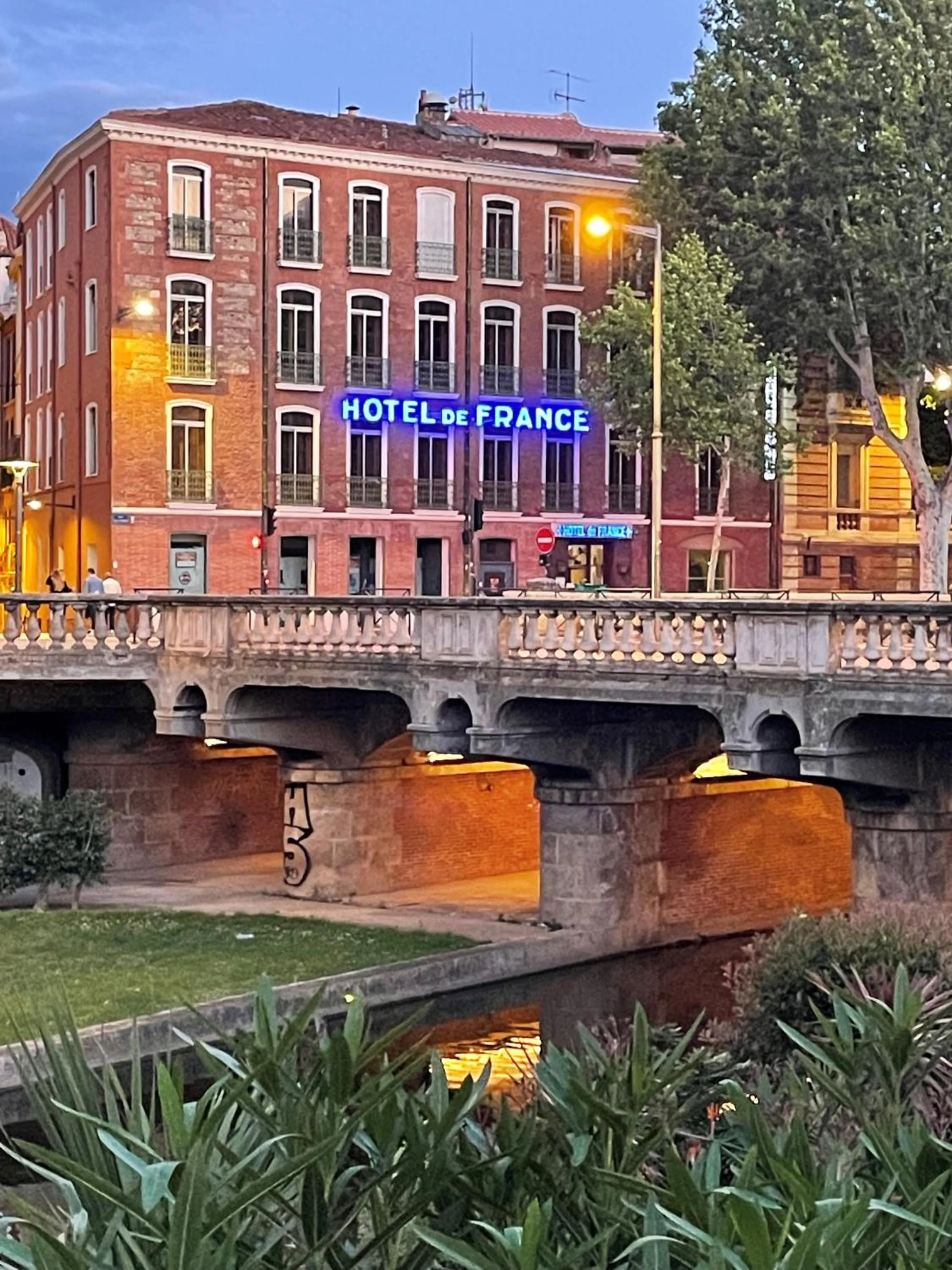Property building in Hotel De France Perpignan Centre Ville