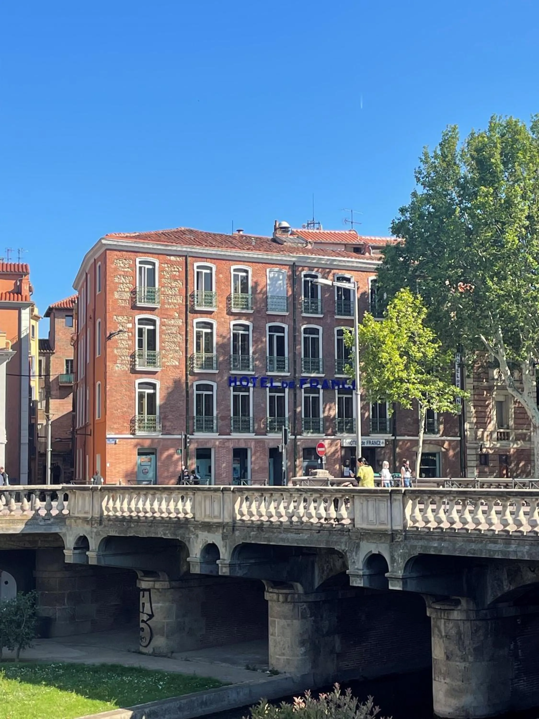 Property building in Hotel De France Perpignan Centre Ville