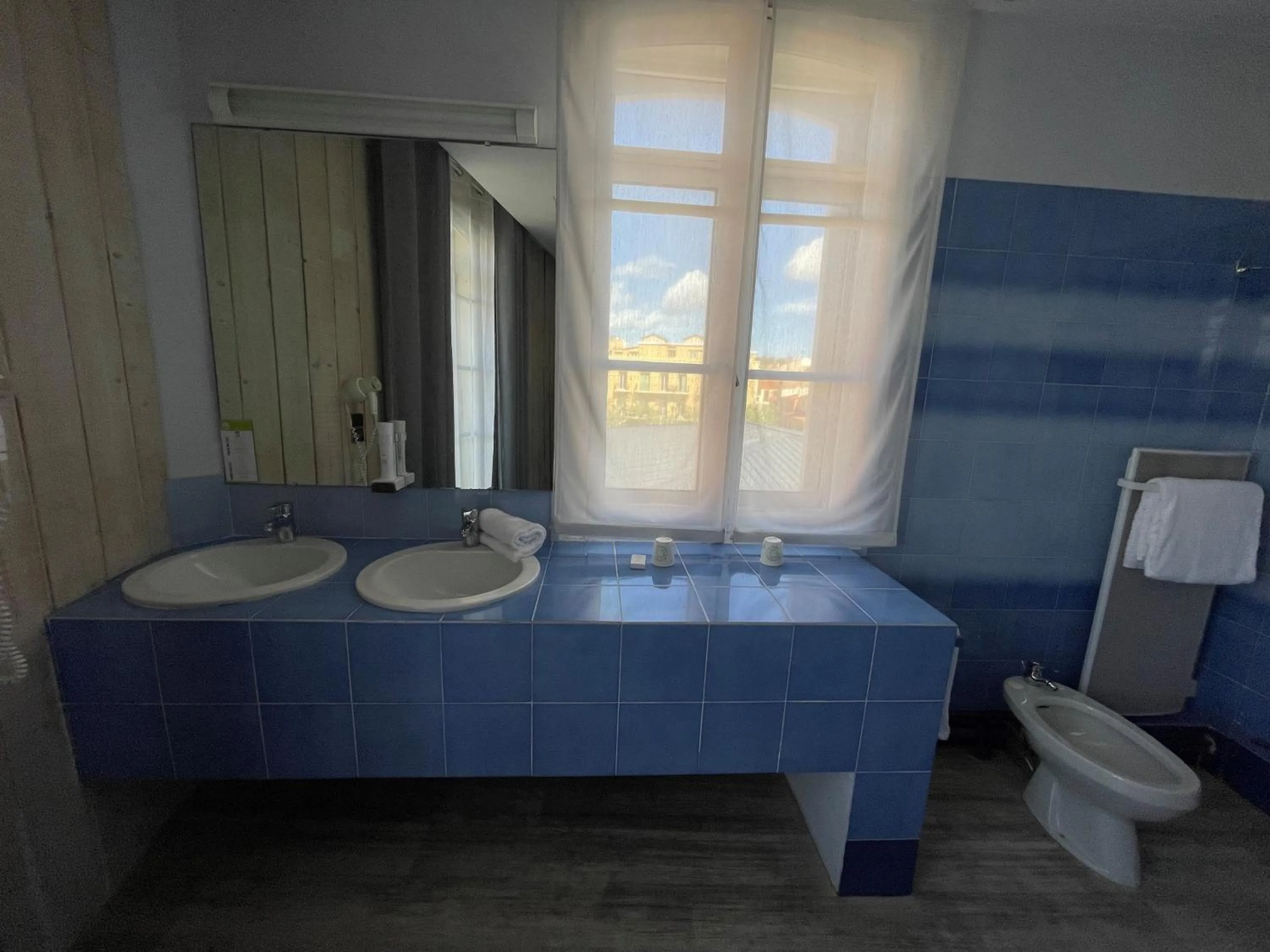 Property building in Hotel De France Perpignan Centre Ville