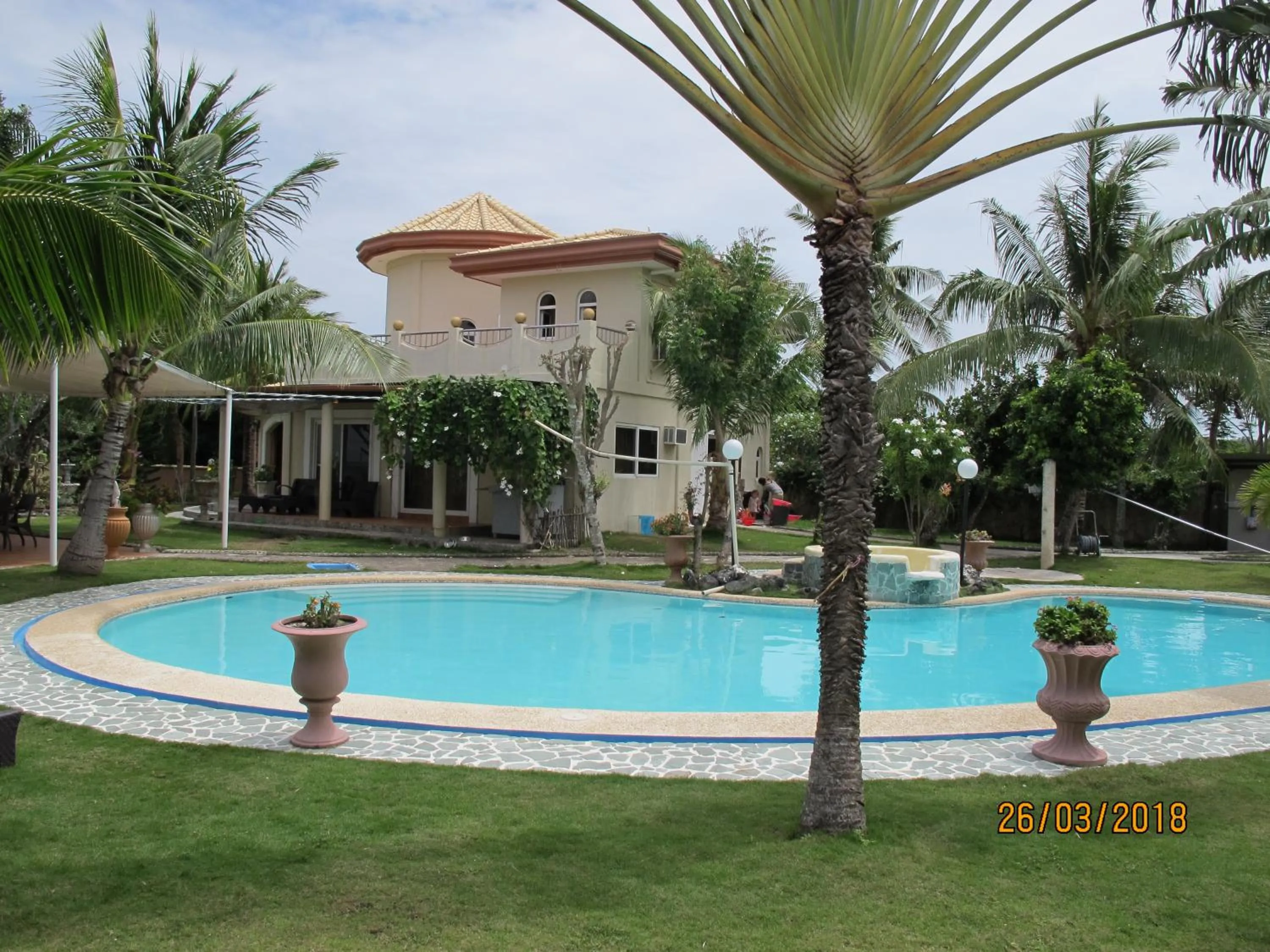 Swimming pool in Cabilao Sunset Dive & Beach Resort