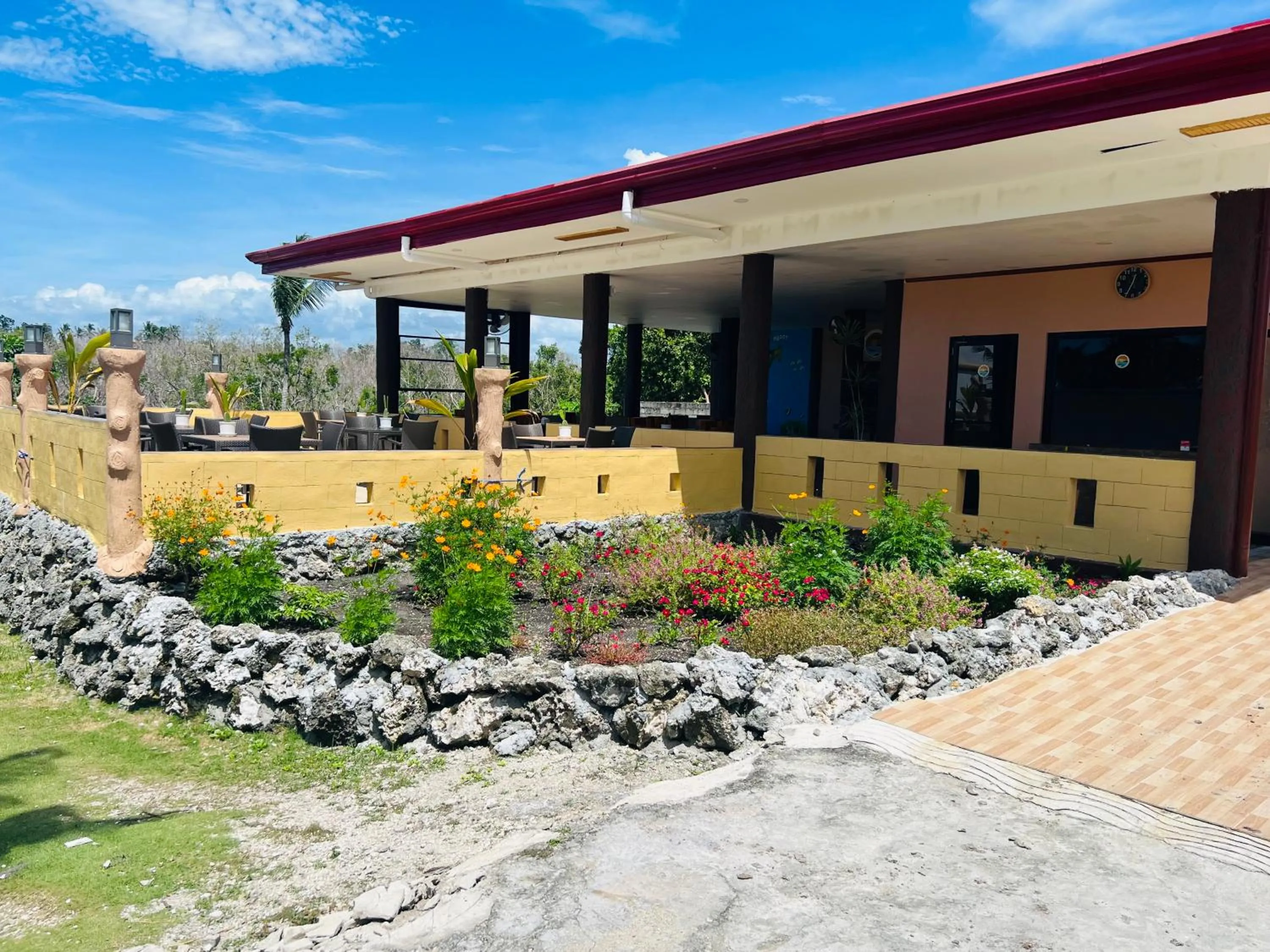 Cabilao Sunset Dive & Beach Resort