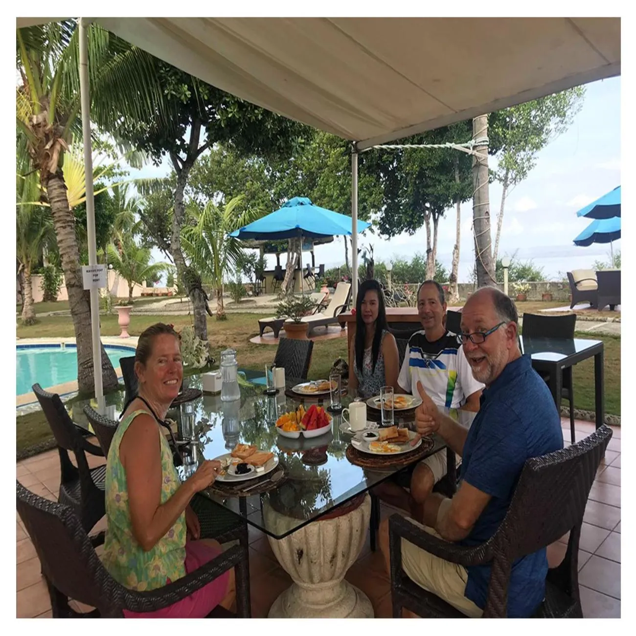 Breakfast in Cabilao Sunset Dive & Beach Resort