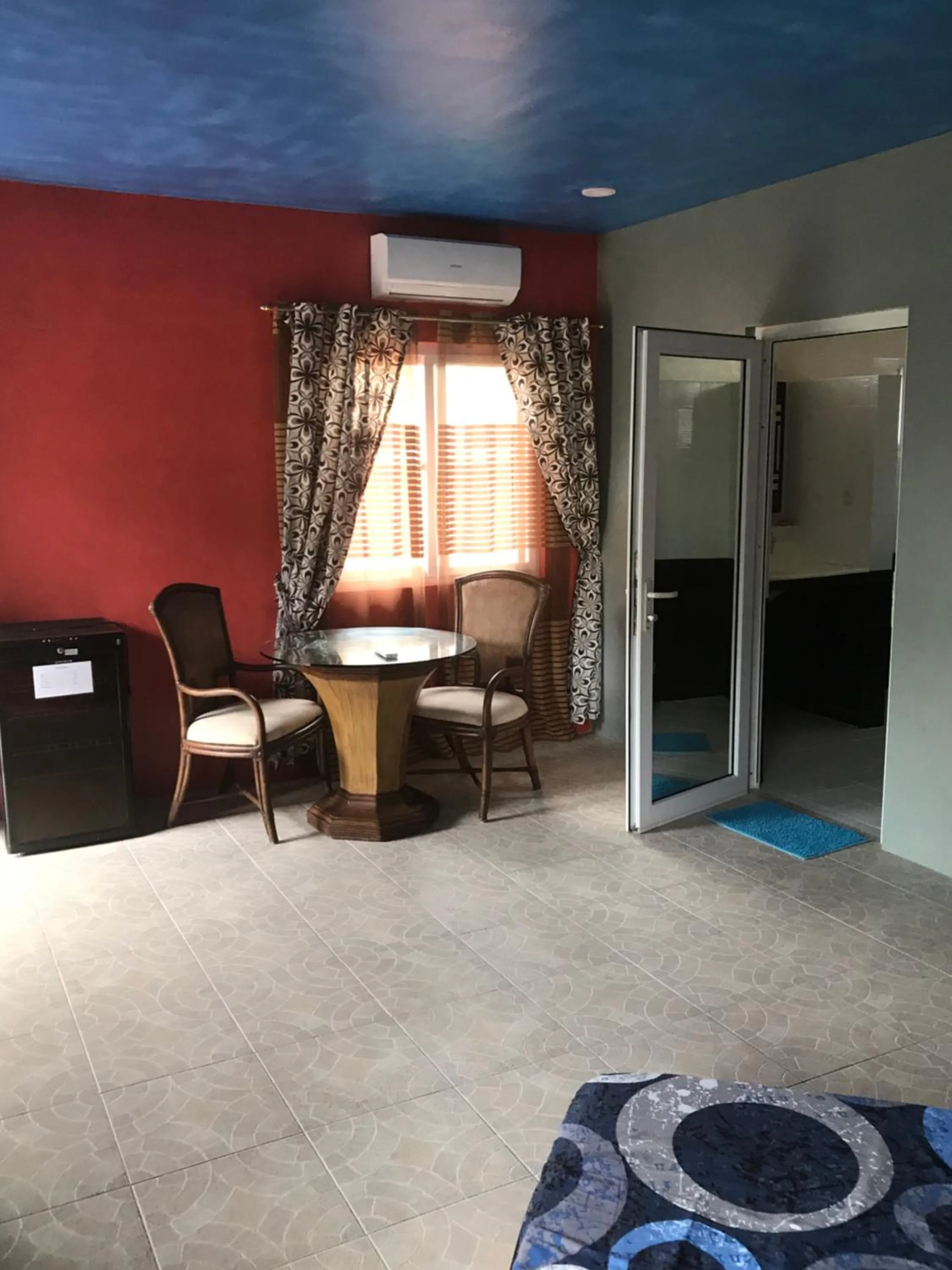 Cabilao Sunset Dive & Beach Resort