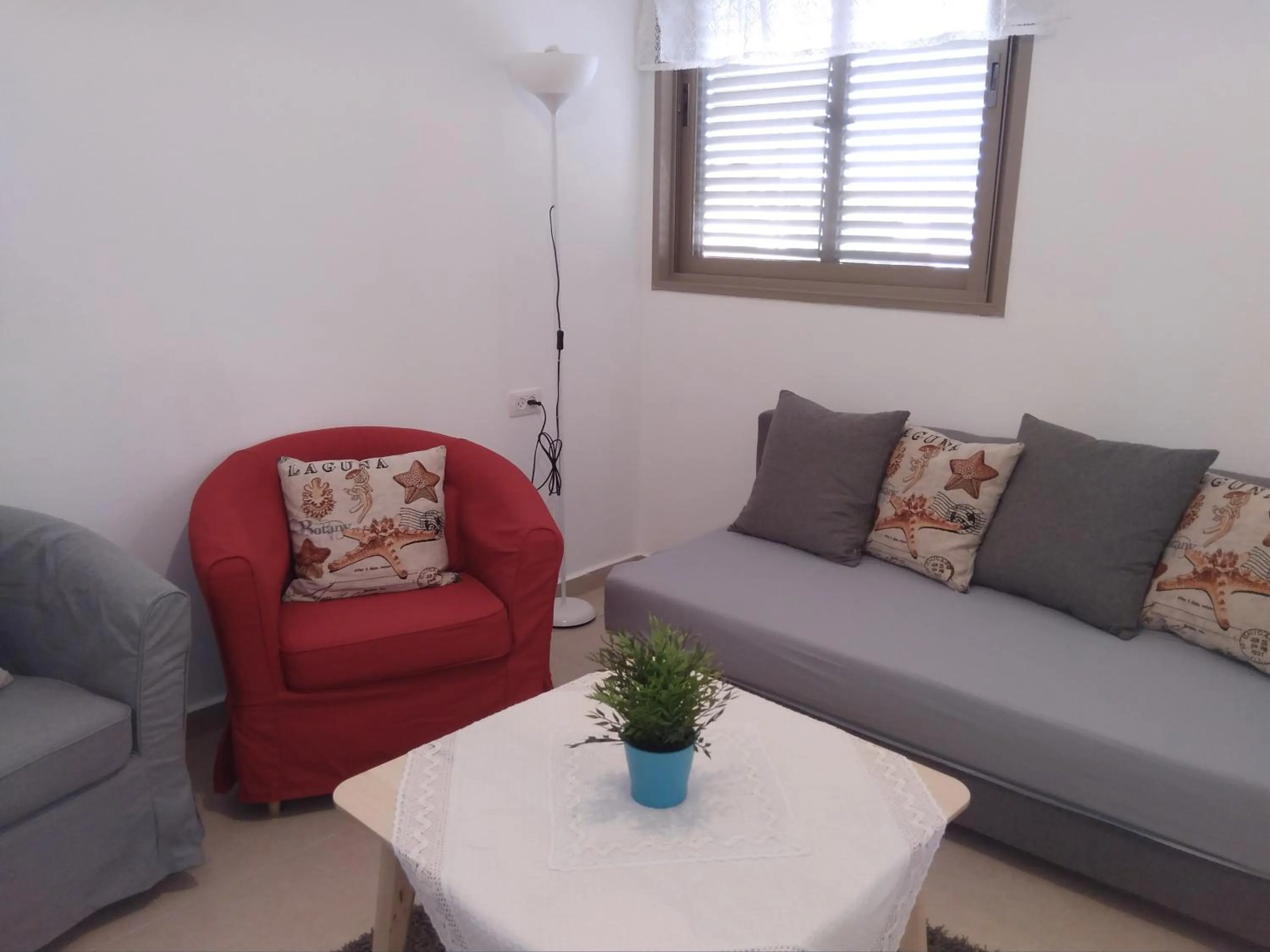 Living room in Shoshanat Hamidbar