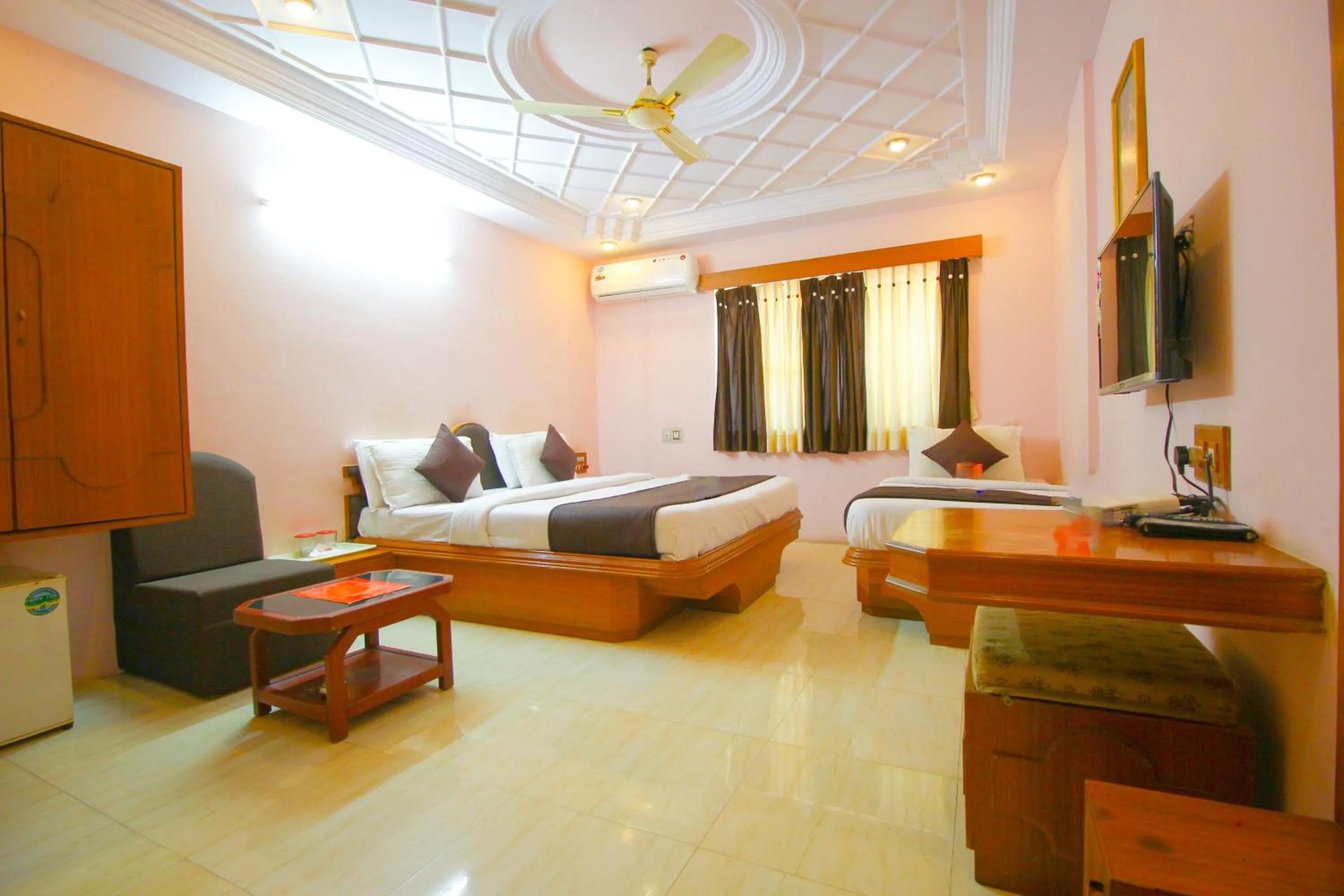 Bed in Hotel Upasana