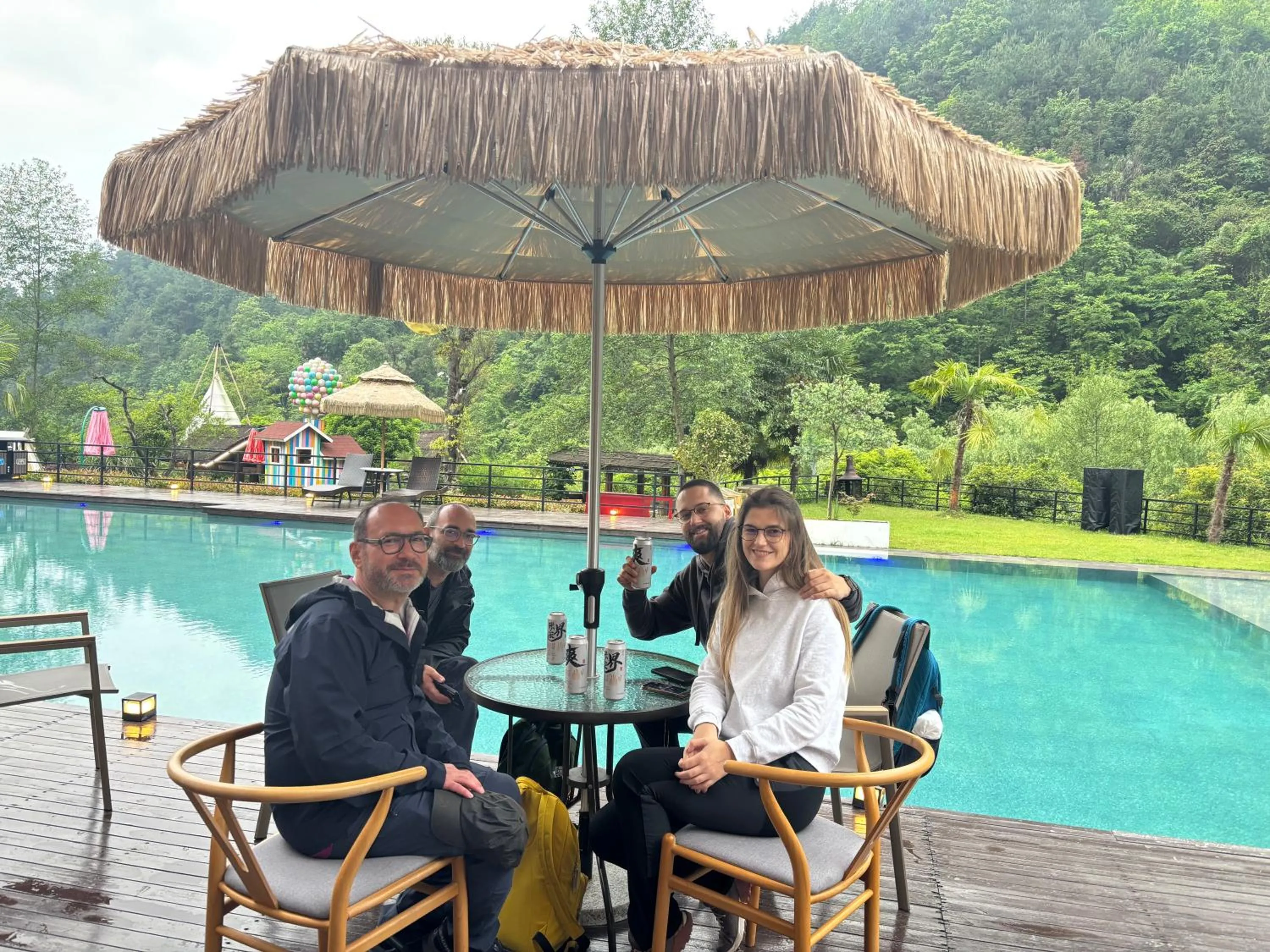 Day in Pandora Vista Retreat