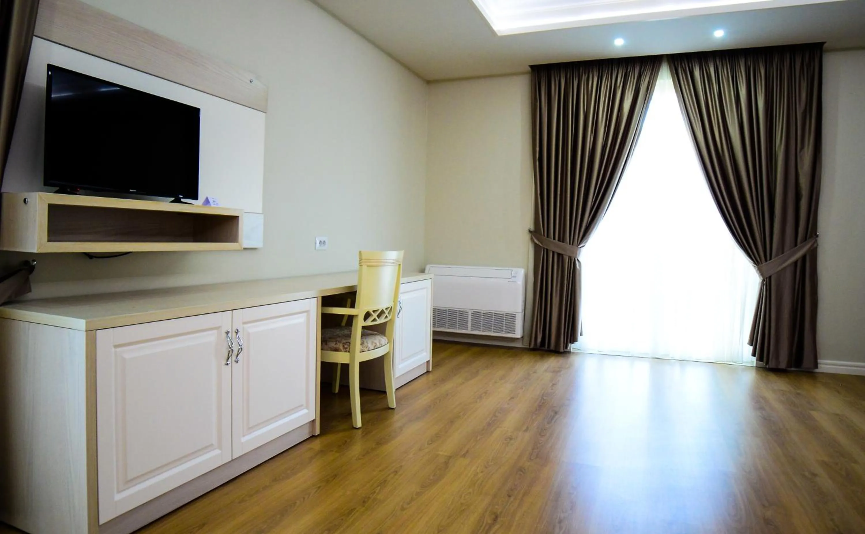 Photo of the whole room in Hotel Vila Imperial