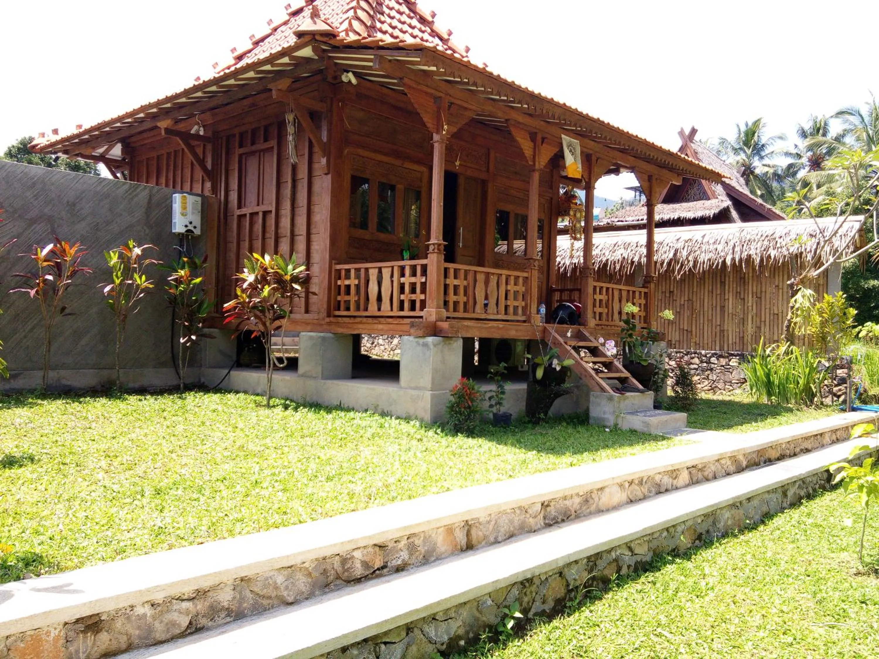 Property building in Uma Nirmala Aling-Aling