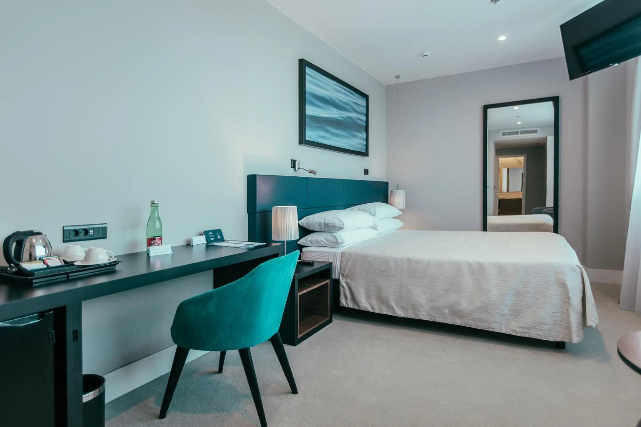 Bedroom, Bed in Marvie Hotel & Health