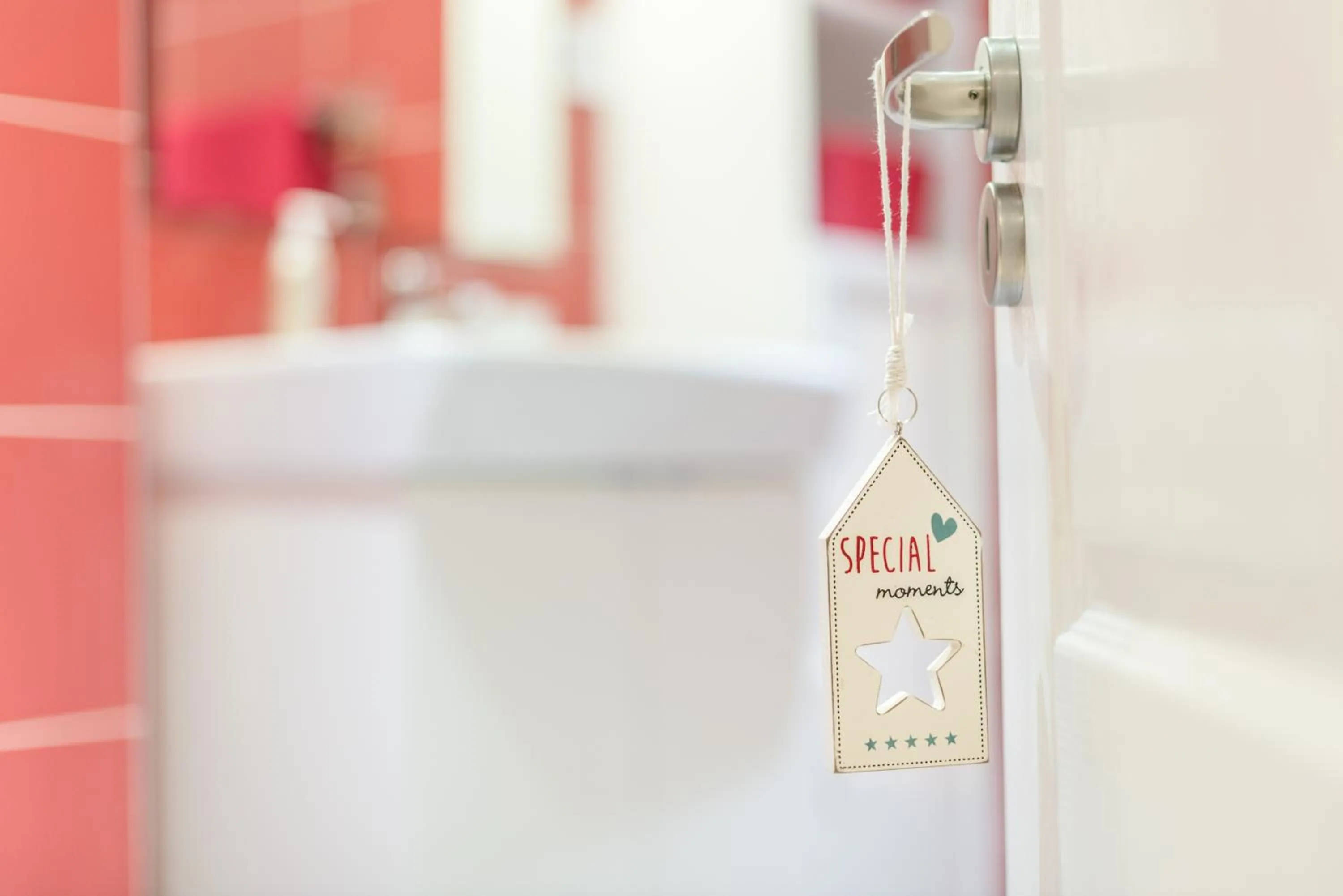 Bathroom in happy home FOX