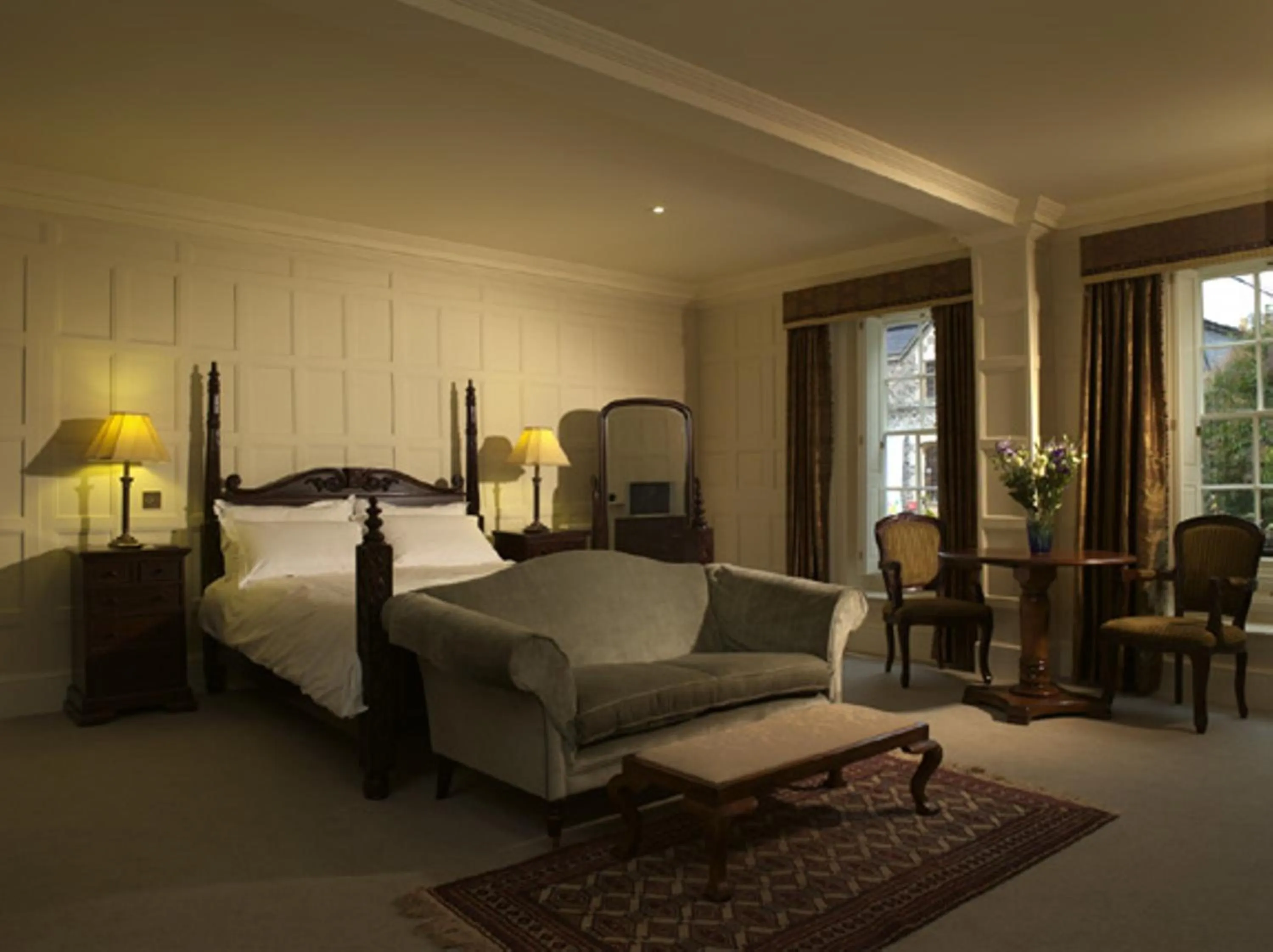 Bedroom, Bed in The Old Vine