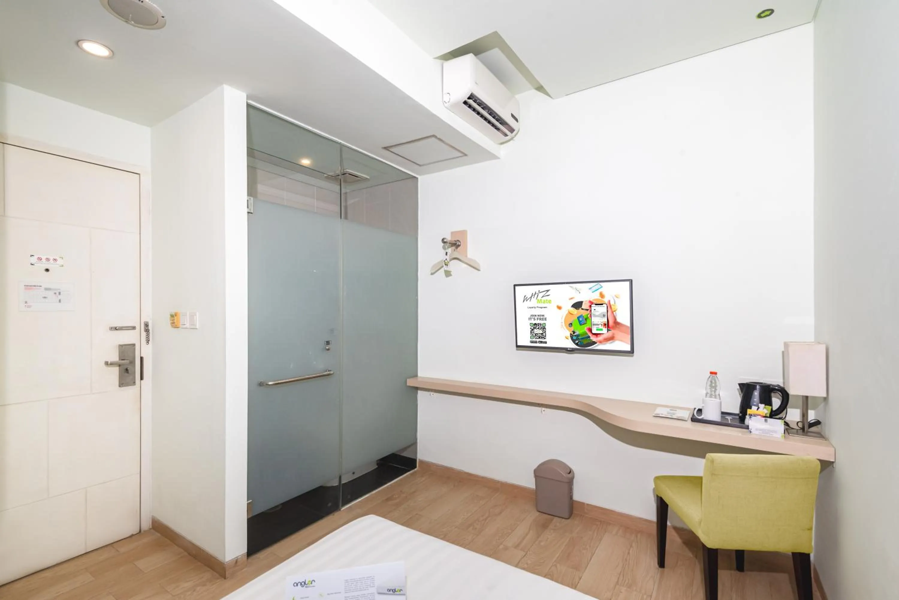 Bedroom, Bed in Whiz Prime Hotel Sudirman Cilacap