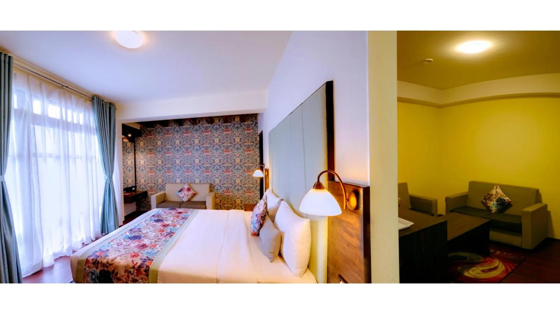 Photo of the whole room, Bed in Udaan Woodberry Hotel & Spa