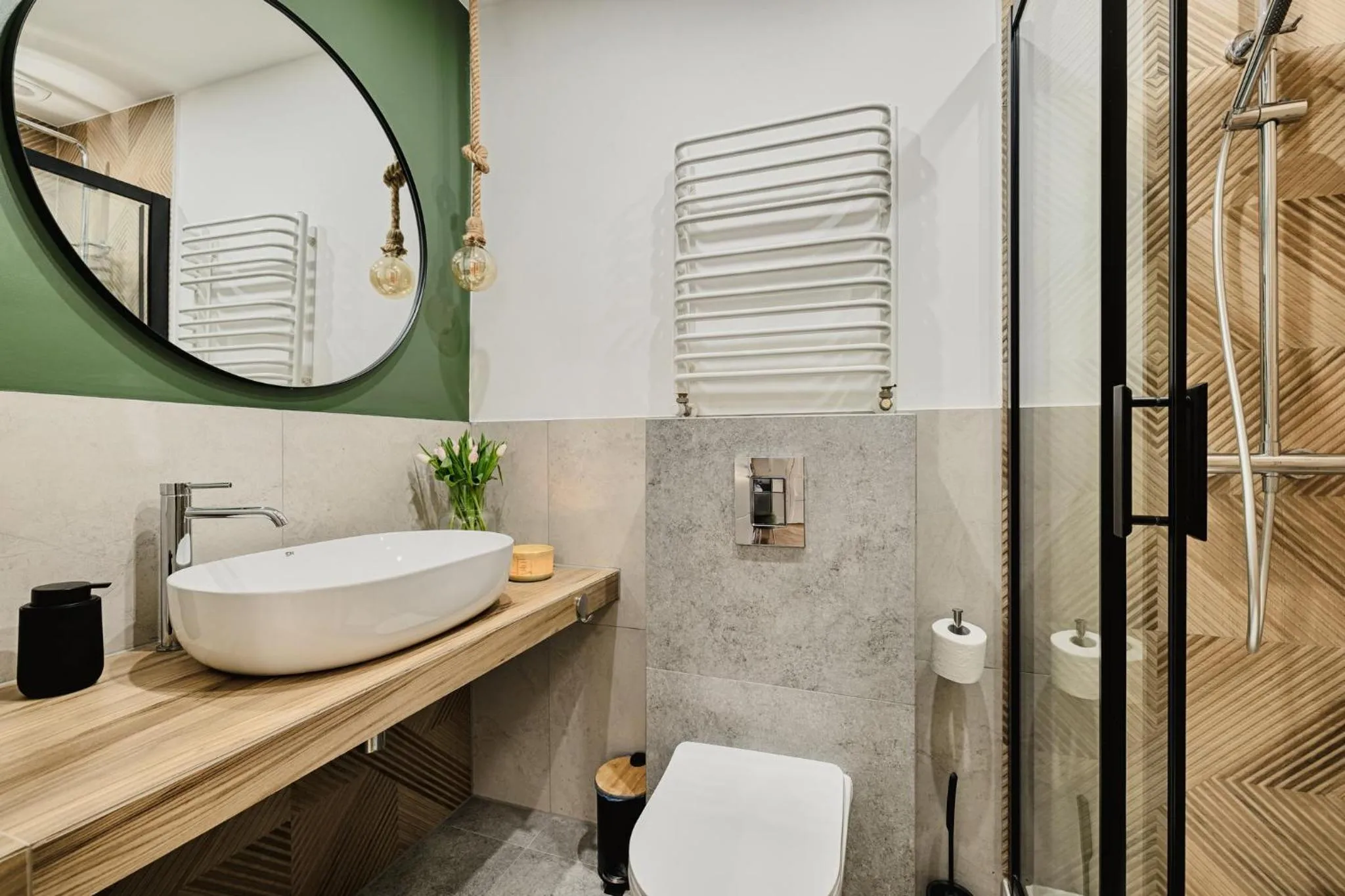 GOŚCINIEC ZACISZE - pokoje & restauracja blisko A2 Dąbie - Uniejów