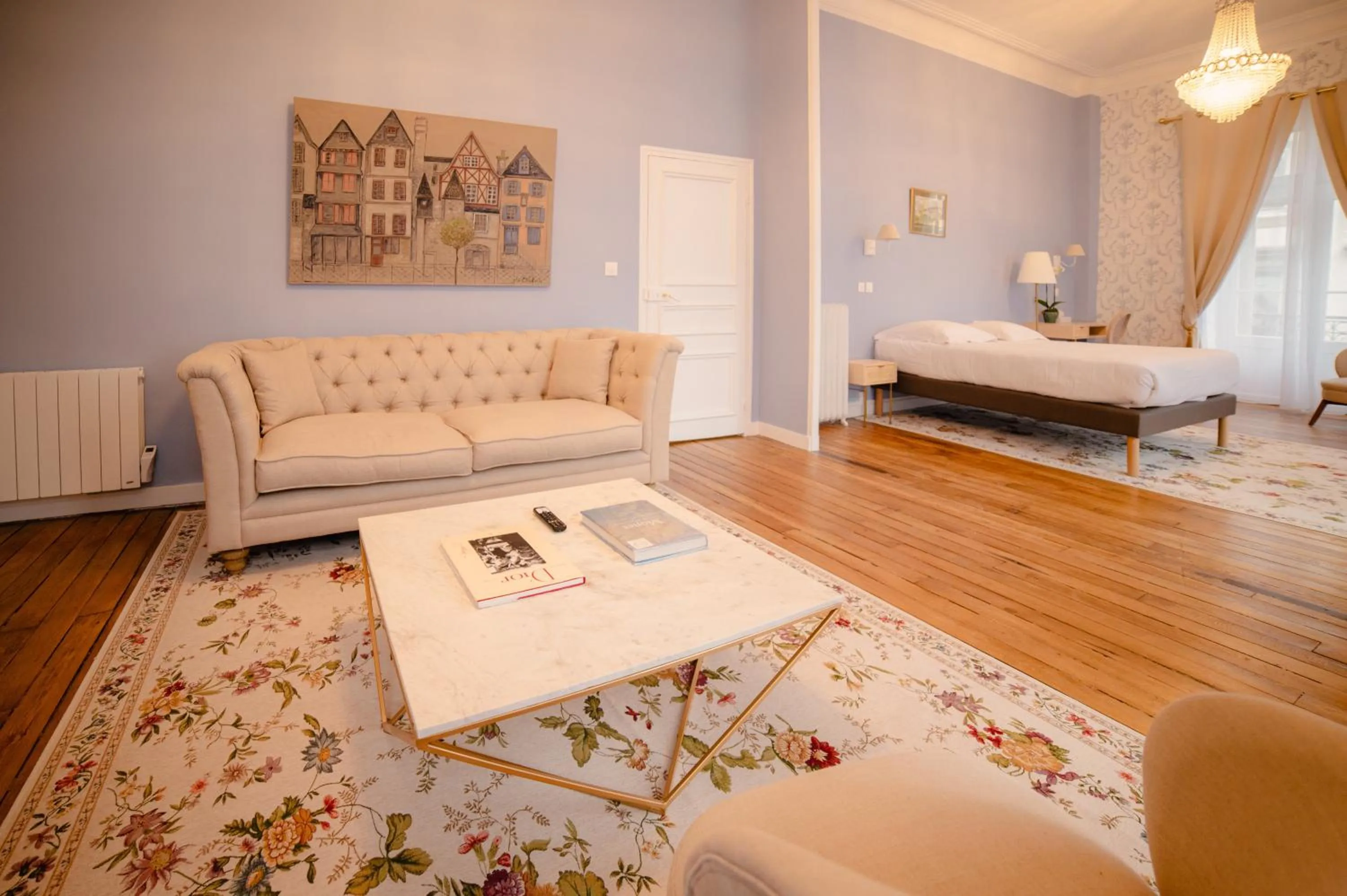 Photo of the whole room, Bed in Grand Hôtel de l'Europe - Morlaix Centre