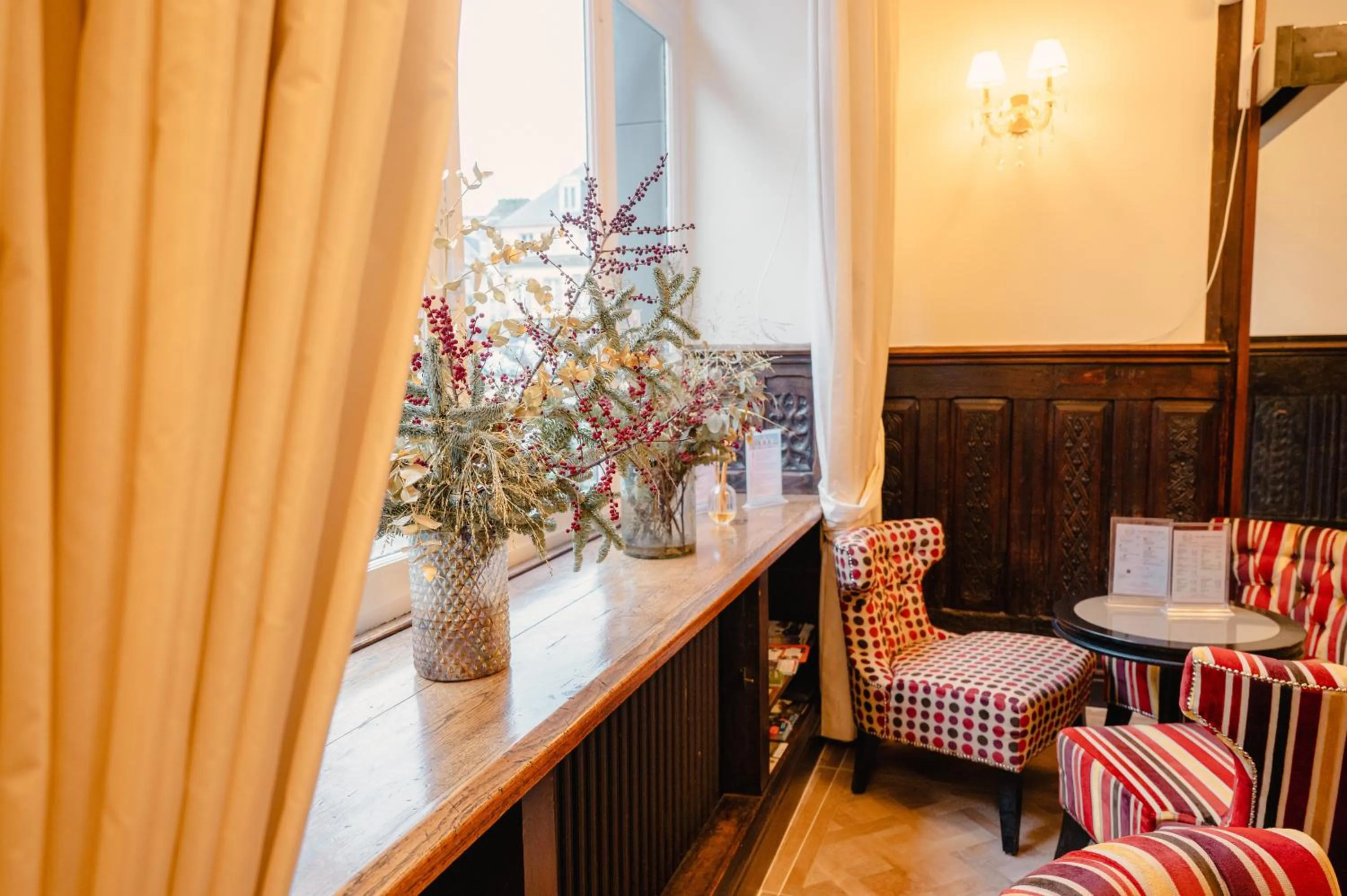 Living room in Grand Hôtel de l'Europe - Morlaix Centre