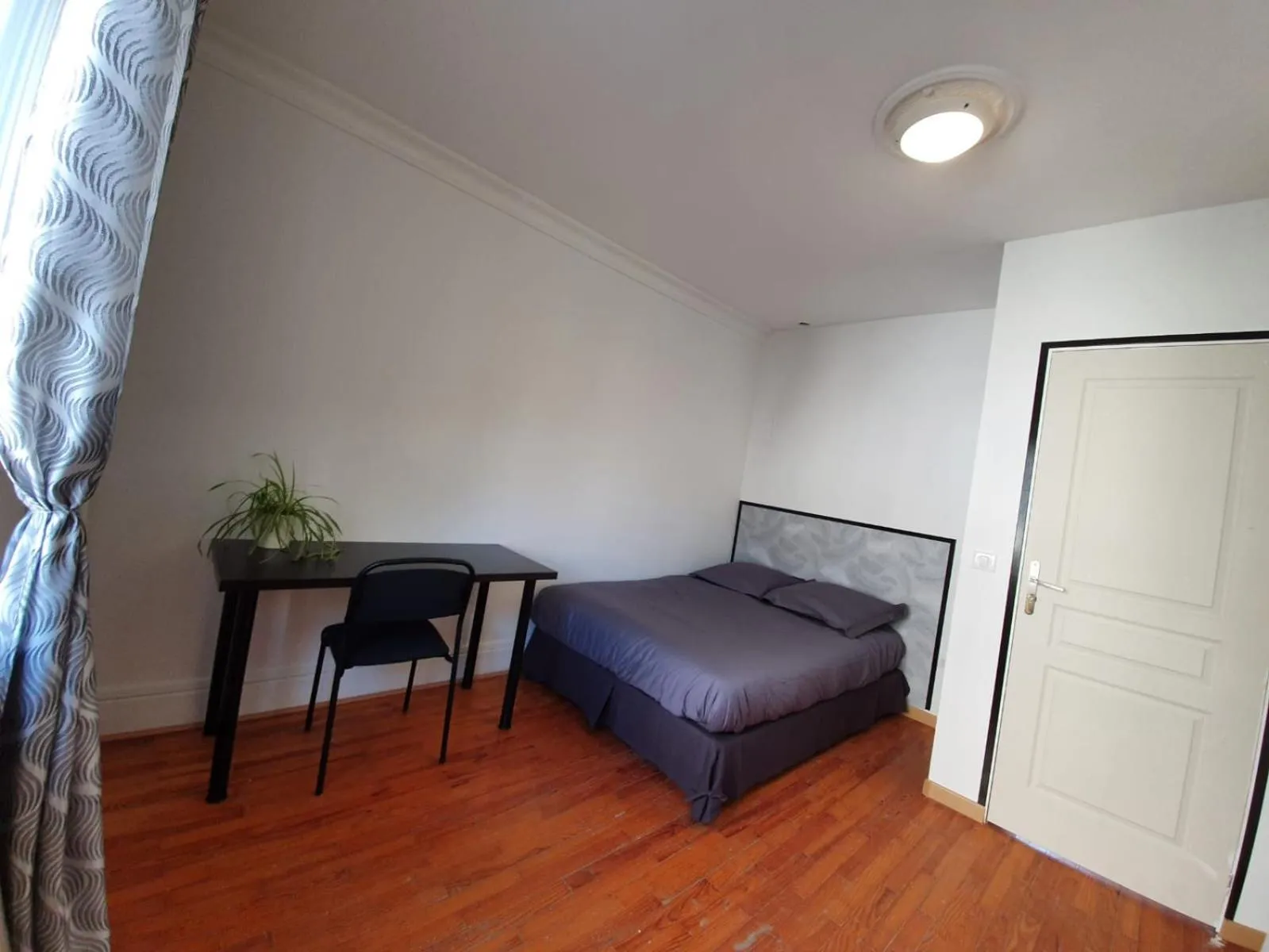 Bedroom, Bed in NancyRoom